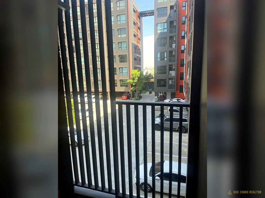 1-Bedroom Condo for Rent at Origin Play Sri-Udom Station (27.29 sqm) — Udom Suk BTS
