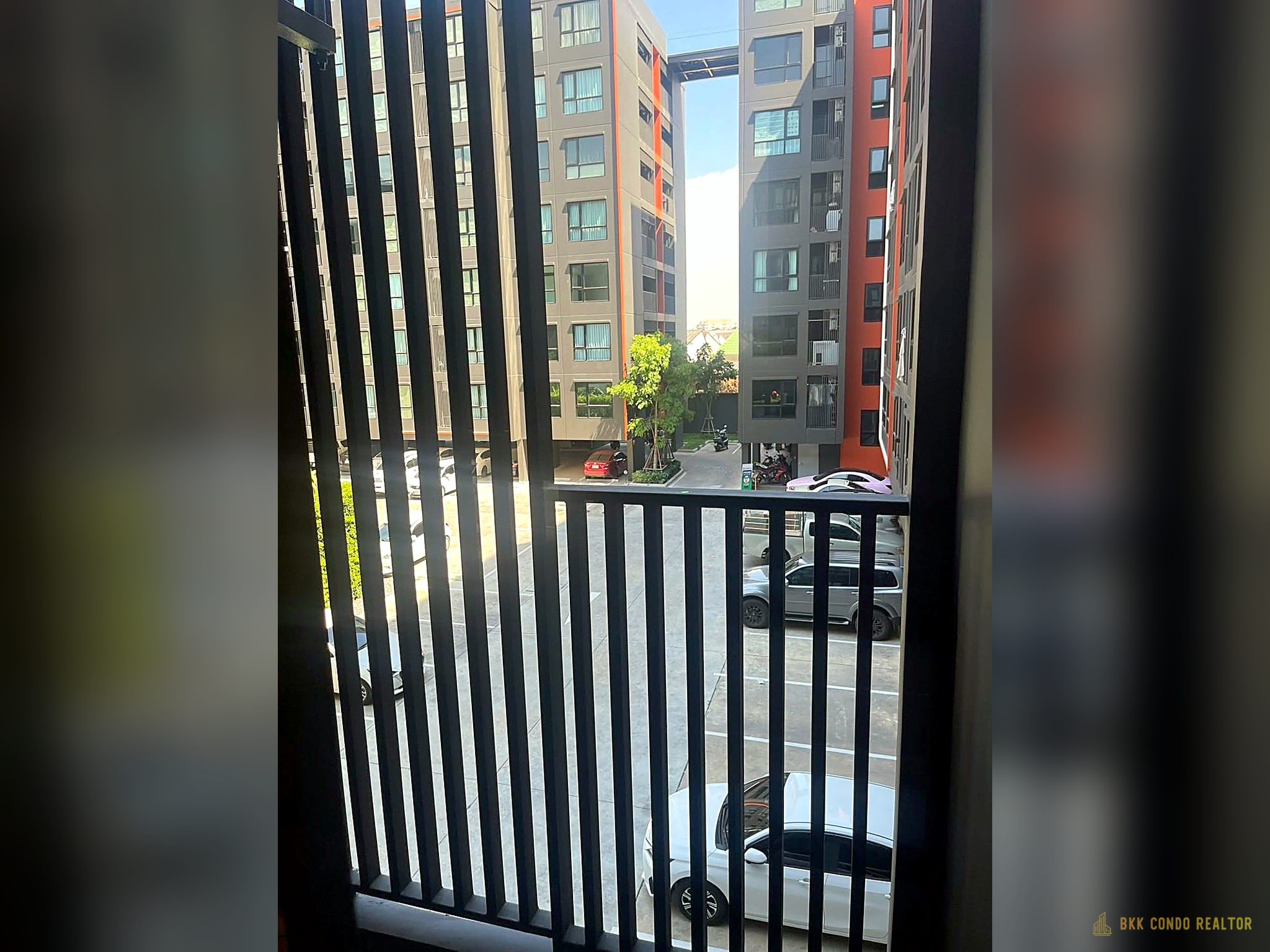 1-Bedroom Condo for Rent at Origin Play Sri-Udom Station (27.29 sqm) — Udom Suk BTS