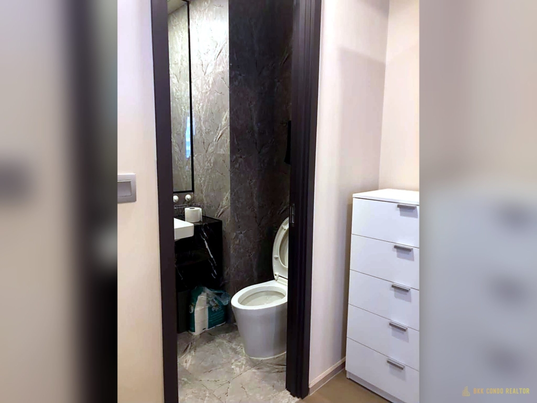 1-Bedroom Condo for Rent at Ashton Asoke (34 sqm) — Asoke BTS
