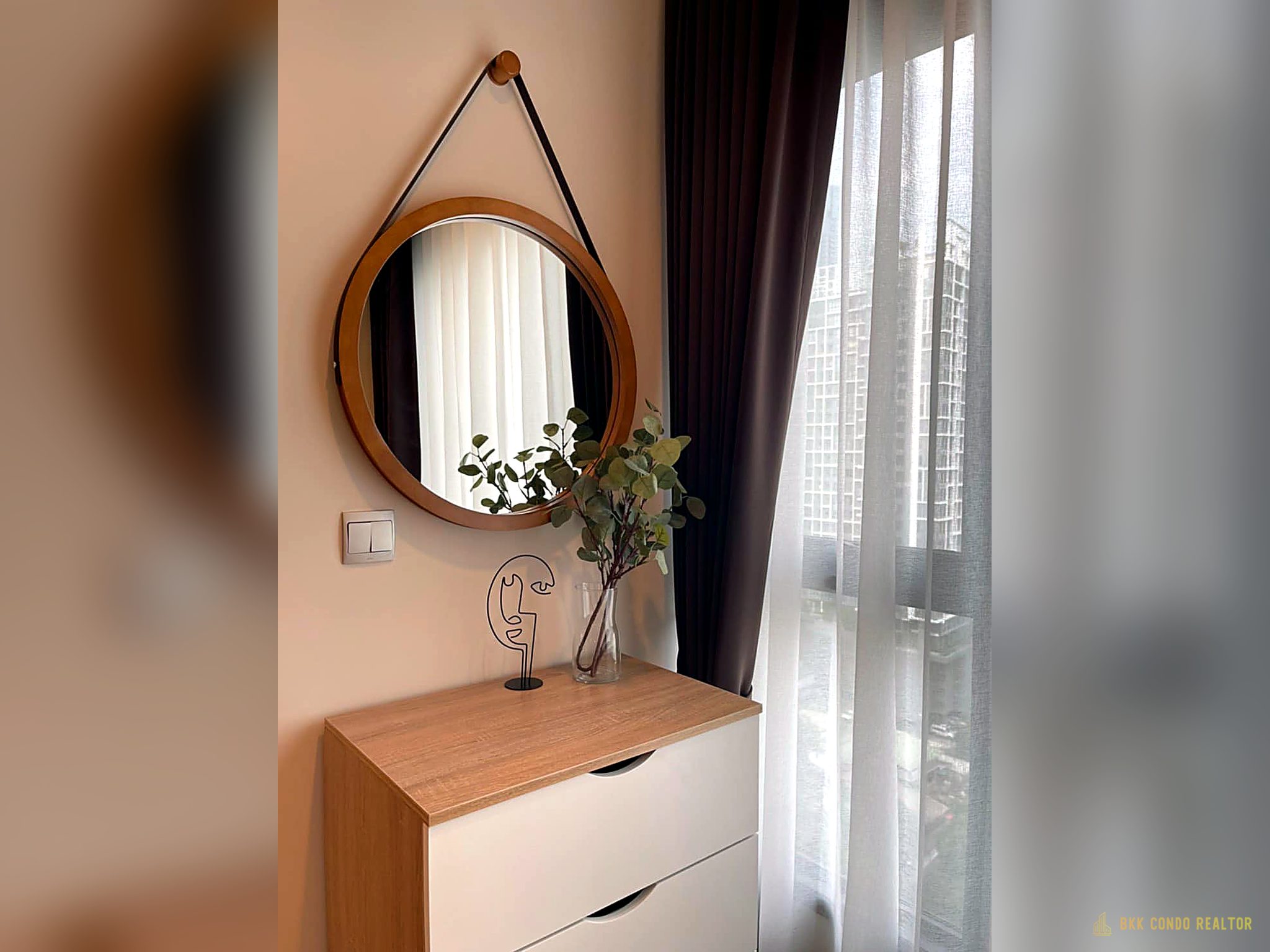 Studio Condo for Rent at Life Asoke – Rama 9 (25 sqm) — Rama 9 MRT