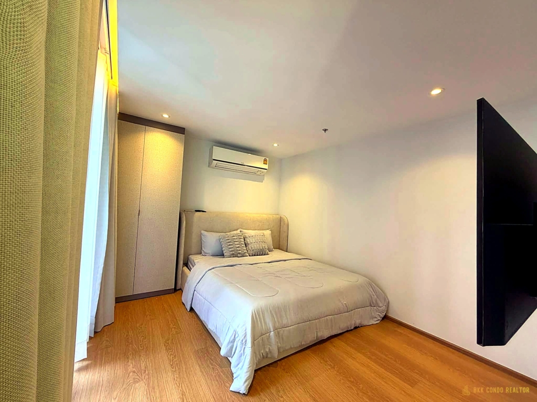 2-Bedroom Condo for Rent at Asoke Place (80 sqm) — Asoke BTS