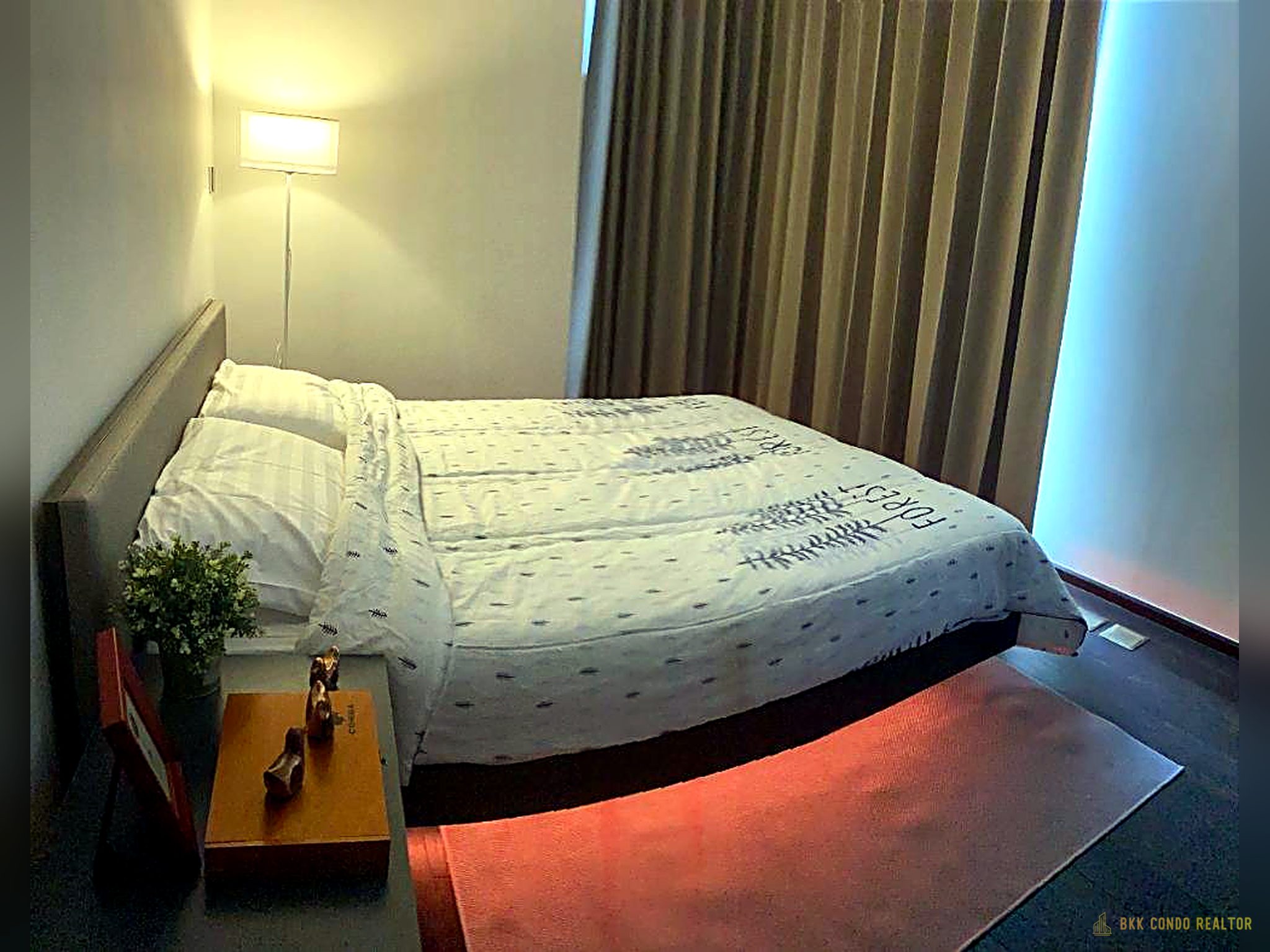 2-Bedroom Condo for Rent at Park Origin Thonglor (45 sqm) — Thonglor BTS