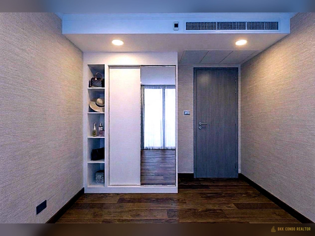 2-Bedroom Condo for Rent at Supalai Oriental Sukhumvit 39 (101 sqm) — Asoke MRT