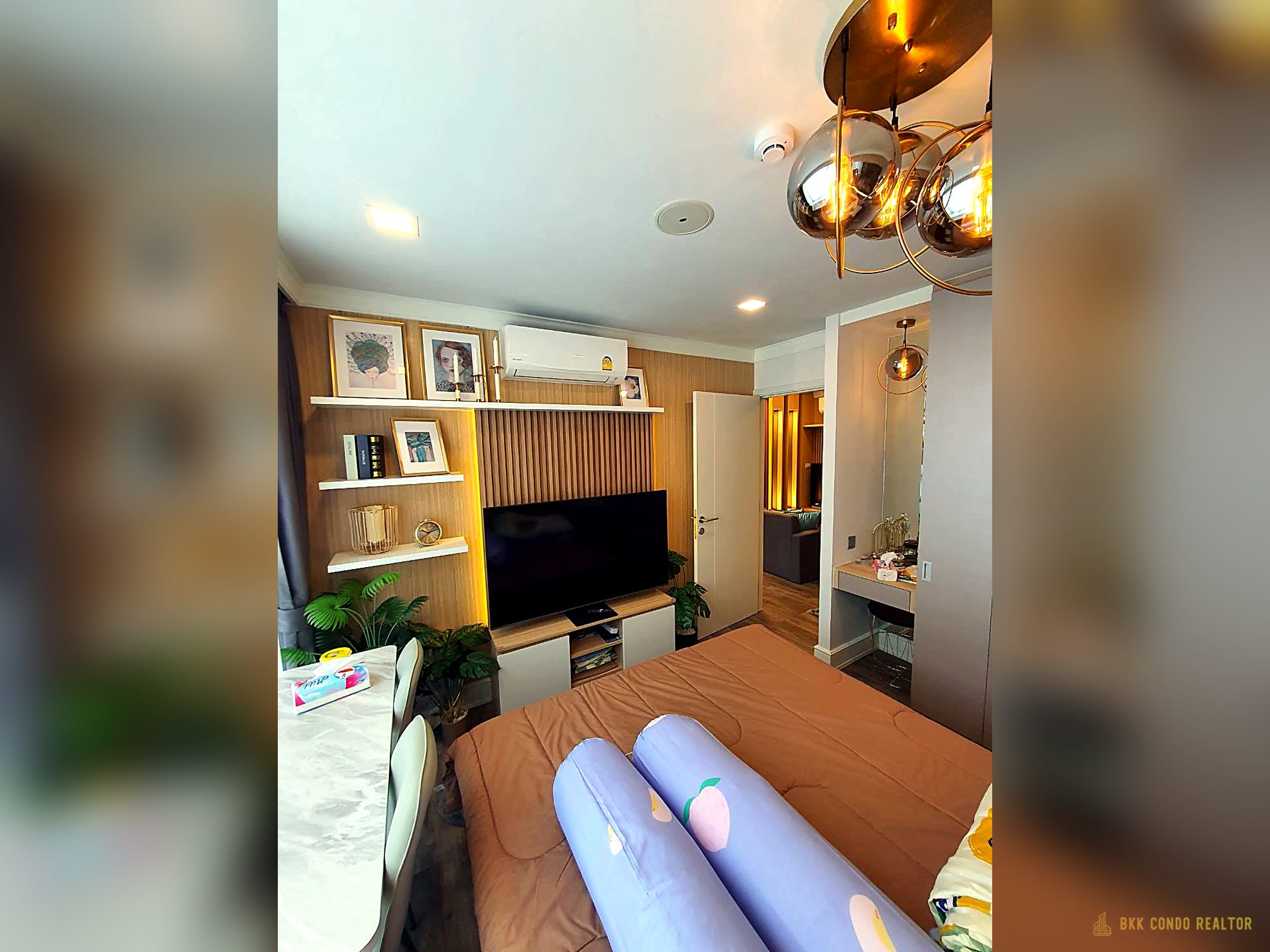 1-Bedroom Condo for Rent at Atmoz Ratchada-Huai Khwang (32 sqm) — Huai Khwang MRT