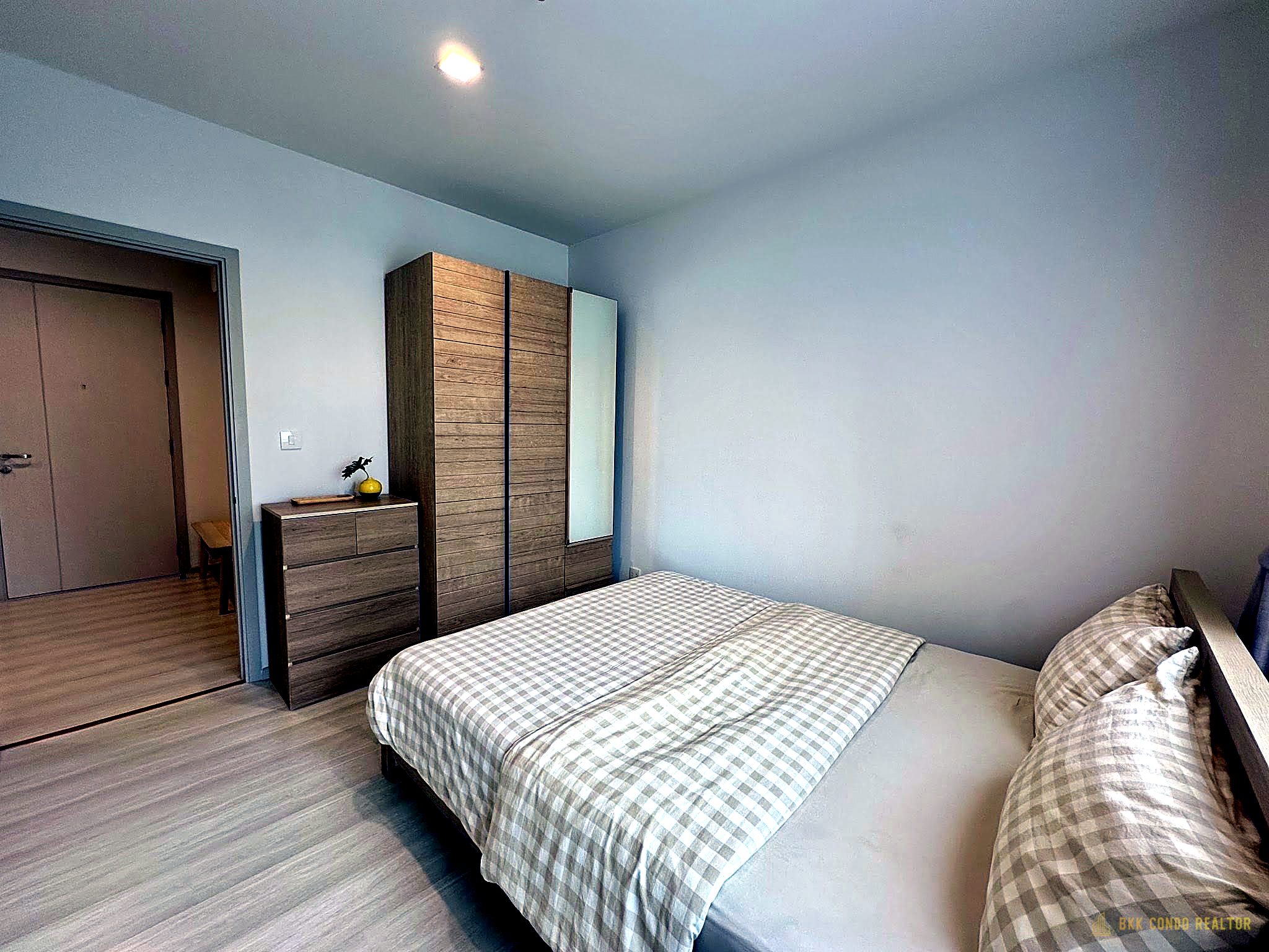 1-Bedroom Condo for Rent at Life Sukhumvit 48 (30 sqm) — Phra Khanong BTS