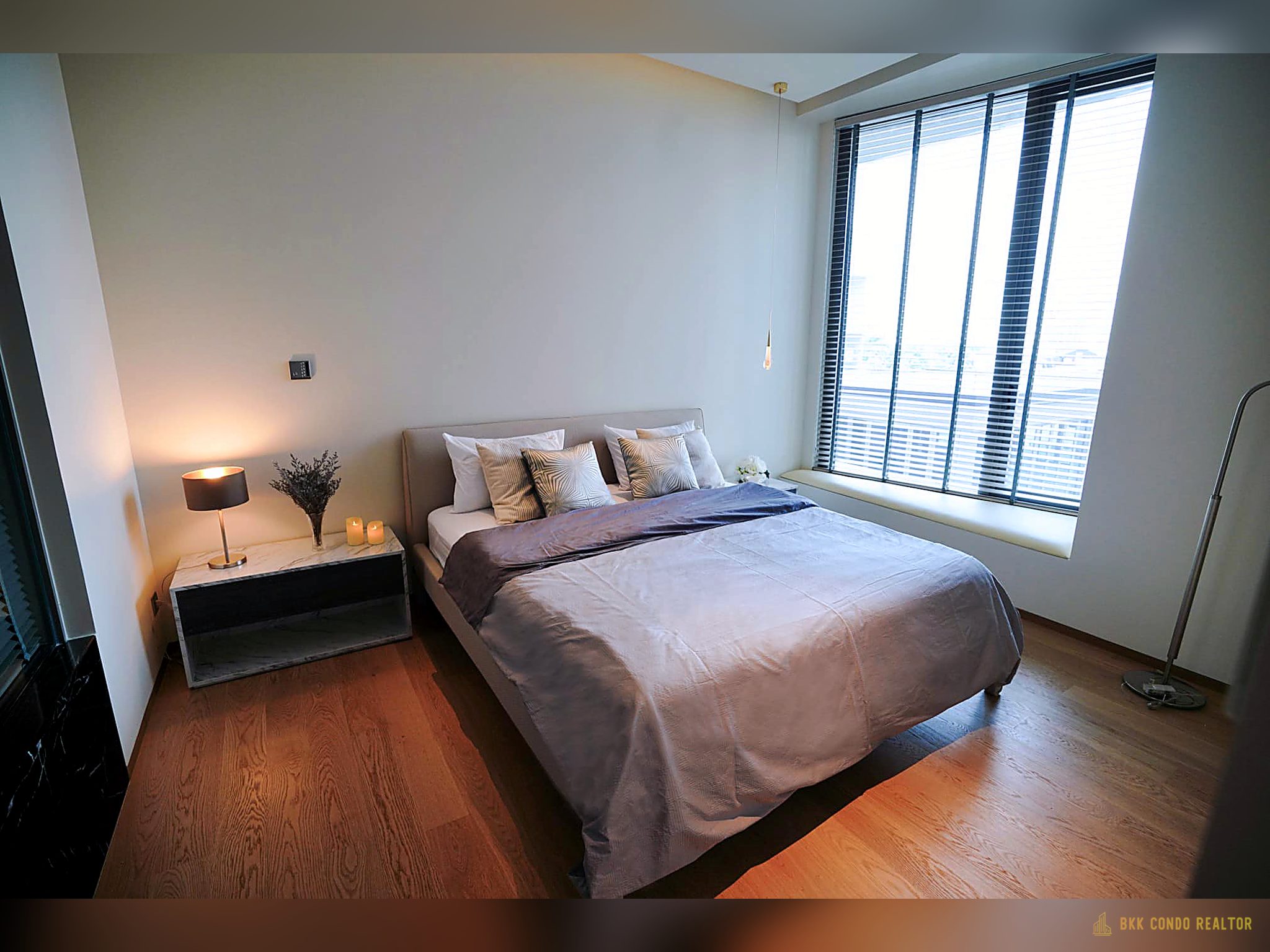 1-Bedroom Condo for Rent at Saladaeng One (57 sqm) — Silom MRT