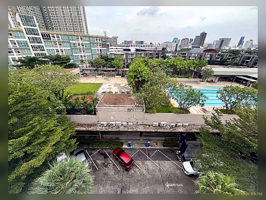 1-Bedroom Condo for Rent at Garden Asoke Rama9 (33.08 sqm) — Phetchaburi MRT