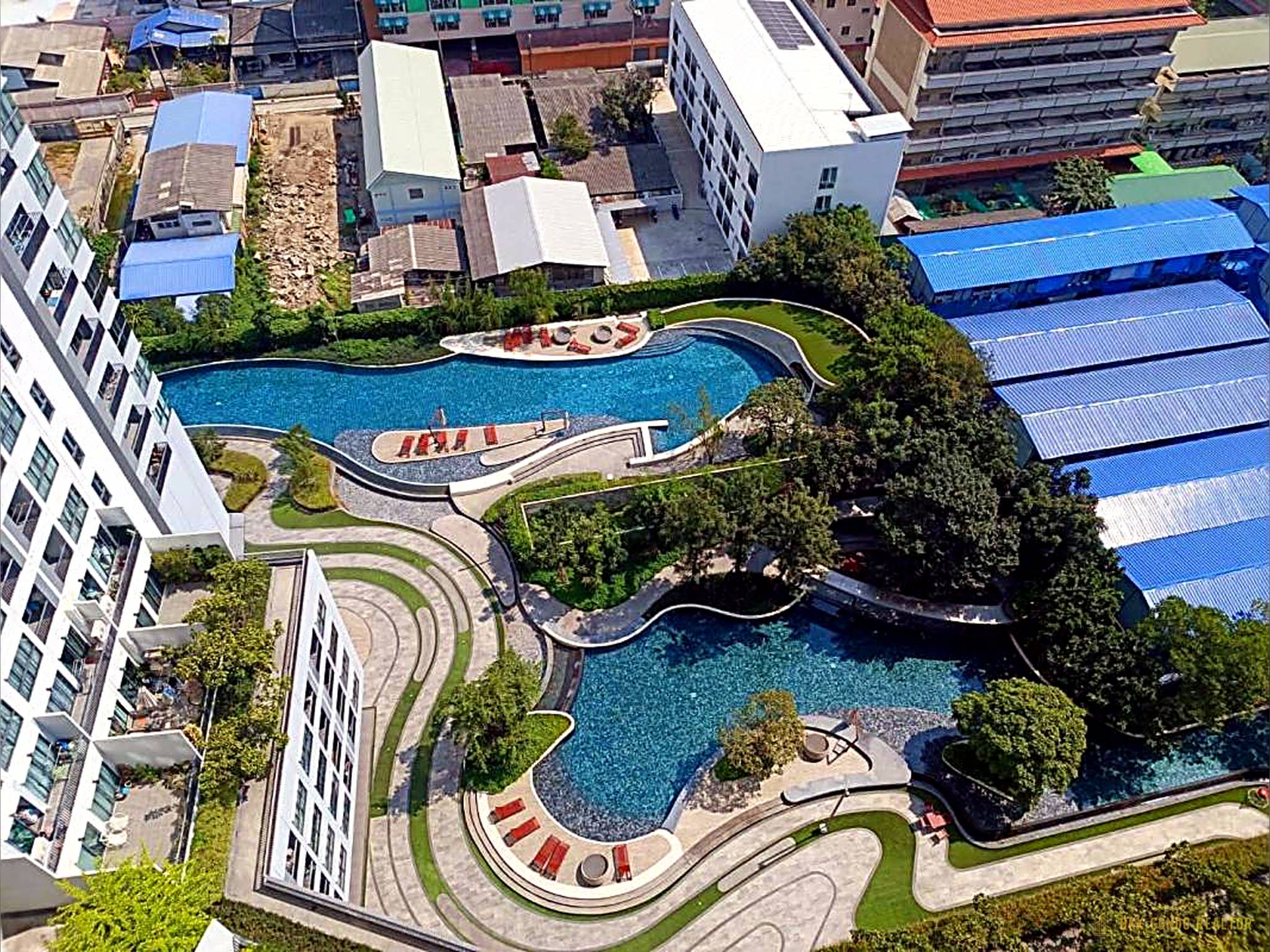 2-Bedroom Condo for Rent at Ideo O2 Bangna (47 sqm) — Bangna BTS