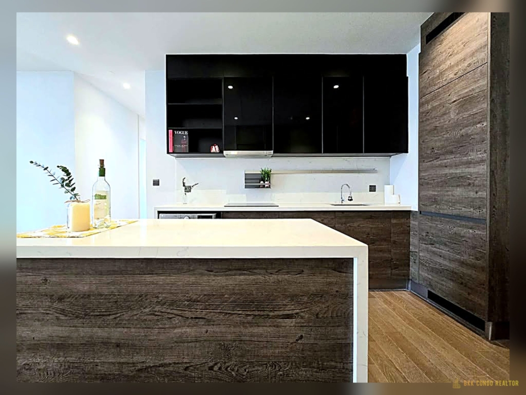 2-Bedroom Condo for Rent at Muniq Langsuan (86 sqm) — Chidlom BTS