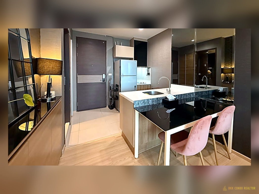 1-Bedroom Condo for Rent at Rhythm Sathorn 21 (45 sqm) — Saphan Taksin BTS