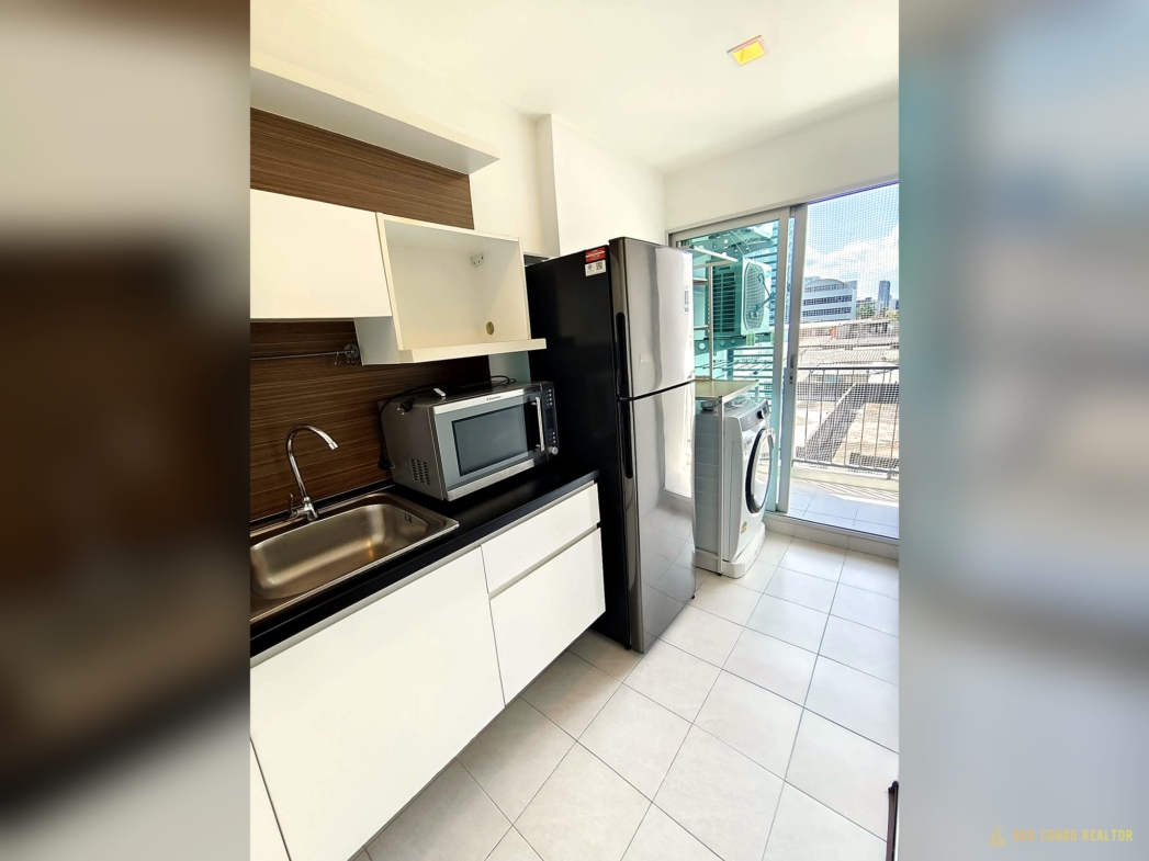 1-Bedroom Condo for Rent at Casa Condo Sukhumvit 97 (35 sqm) — Bang Chak BTS