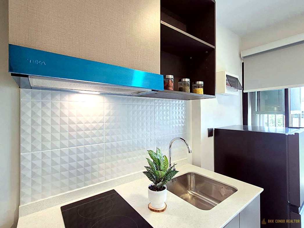 Studio Condo for Rent at Atmoz Palacio Ladprao Wanghin (25.99 sqm) — Phawana MRT