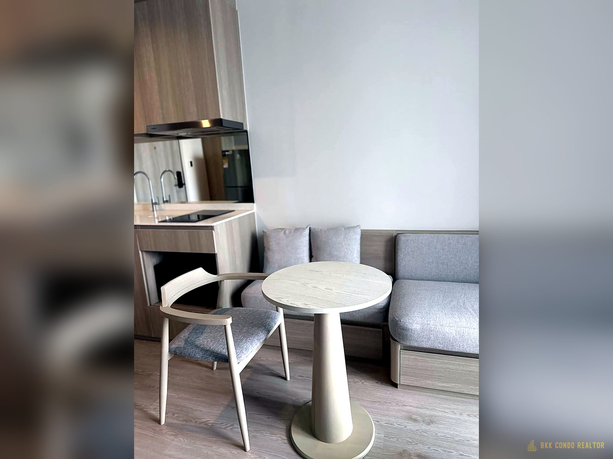1-Bedroom Condo for Rent at Reference Sathorn – Wongwianyai (31 sqm) — Wongwianyai BTS