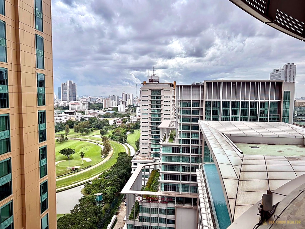 1-Bedroom Condo for Rent at Magnolias Ratchadamri Boulevard (59 sqm) — Chidlom BTS