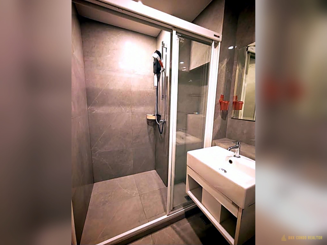 Studio Condo for Rent at The Blue Sukhumvit 89 (25 sqm) — Bang Chak BTS