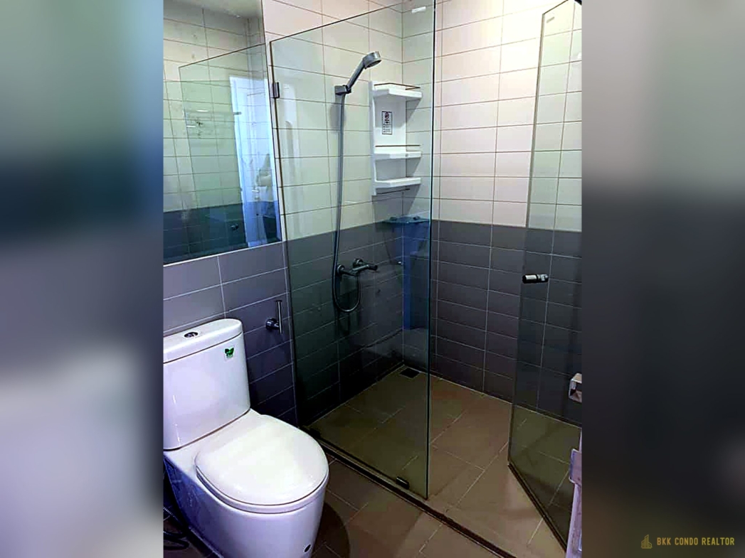2-Bedroom Condo for Rent at IDEO Mobi Phayathai (53 sqm) — Phaya Thai BTS
