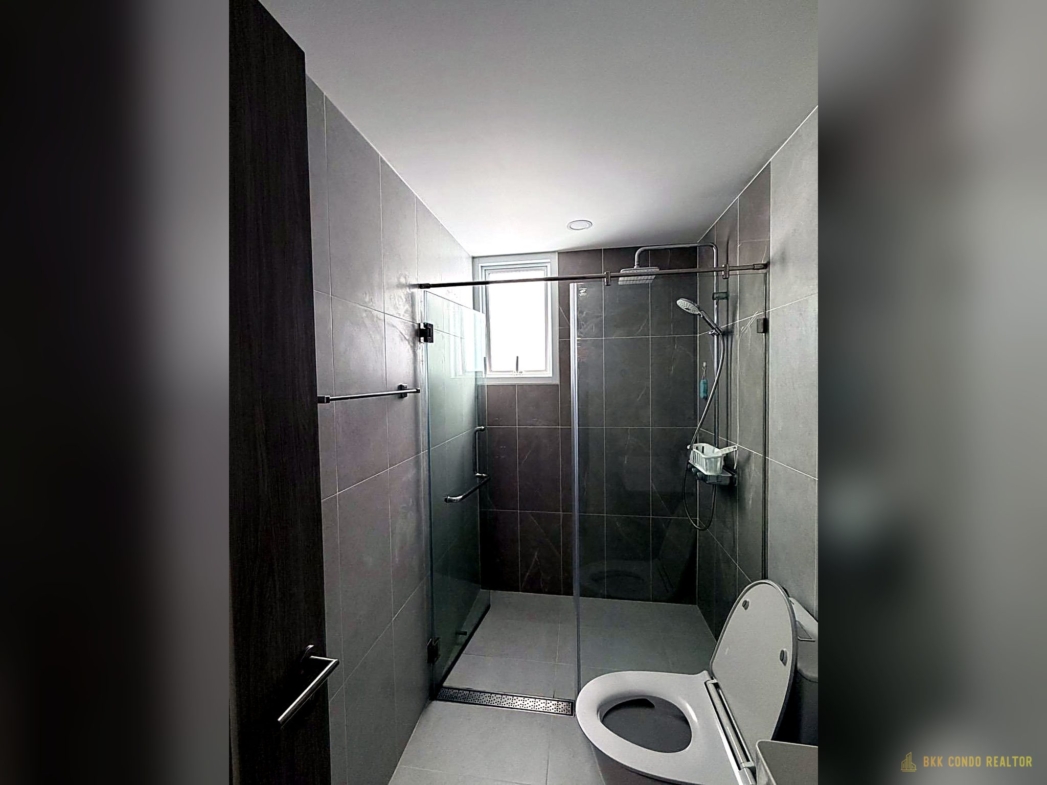 2-Bedroom Condo for Rent at Supalai Premier Si Phraya – Samyan (73 sqm) — Samyan MRT