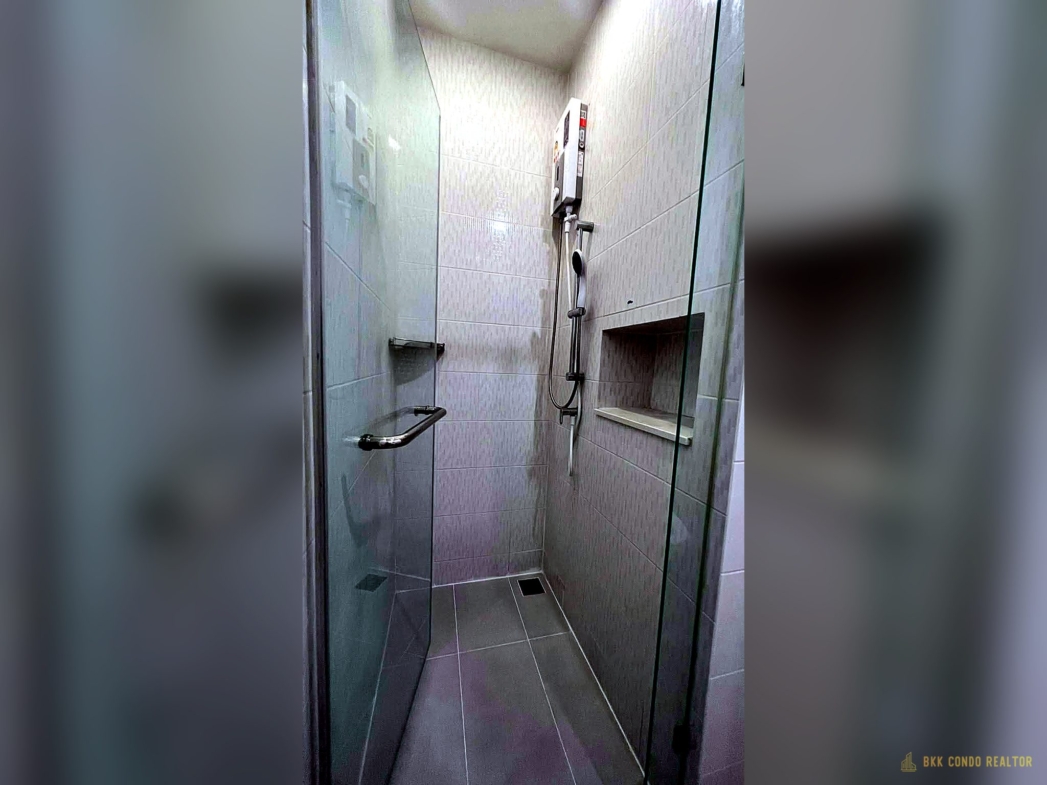 1-Bedroom Condo for Rent at The Niche Pride Thonglor-Phetchaburi (31 sqm) — Phetchaburi MRT