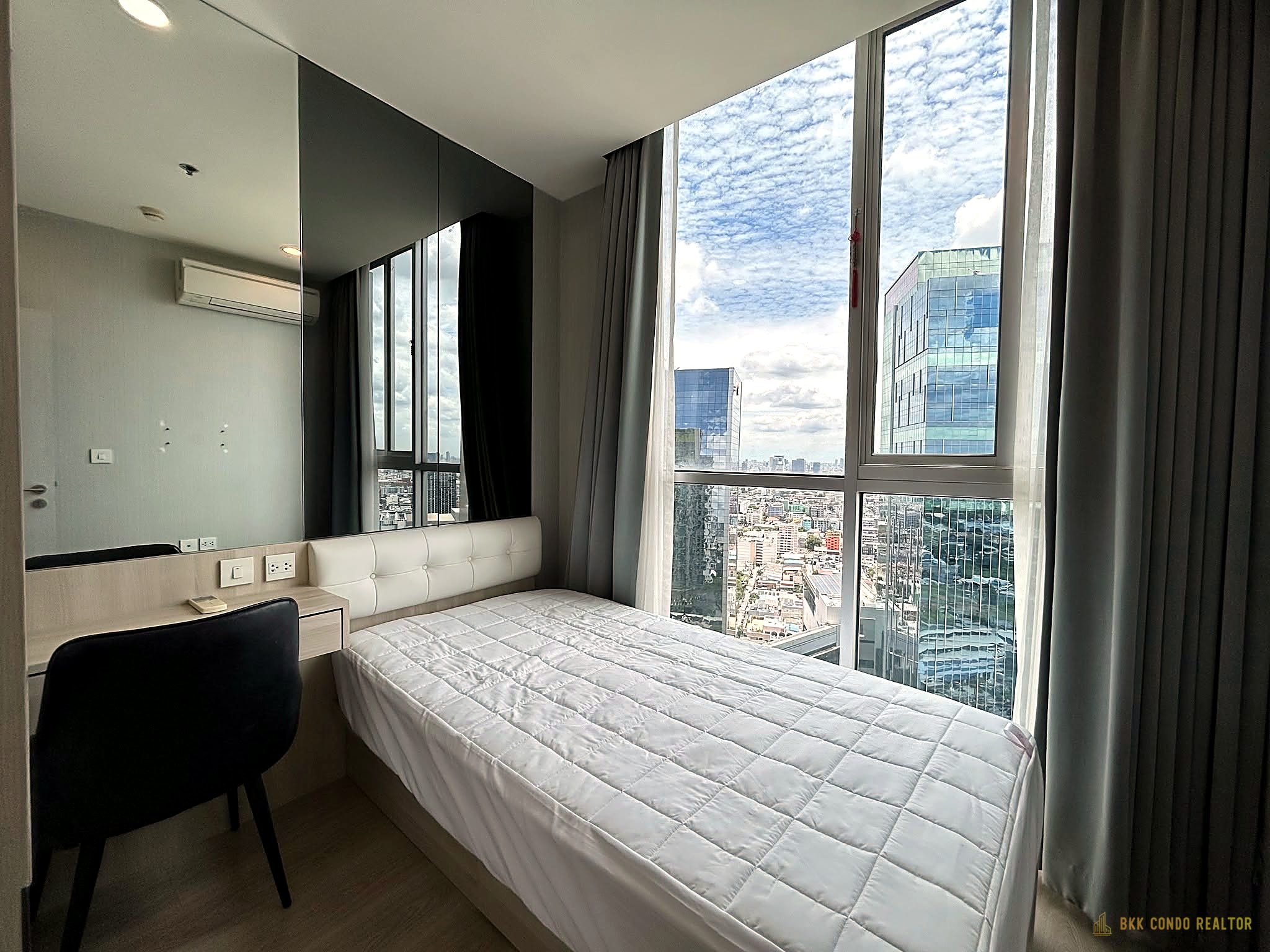 09-bedroom-37 2-Bedroom Condo for Rent at Noble Revolve Ratchada 1 (54 sqm) — Huai Khwang MRT