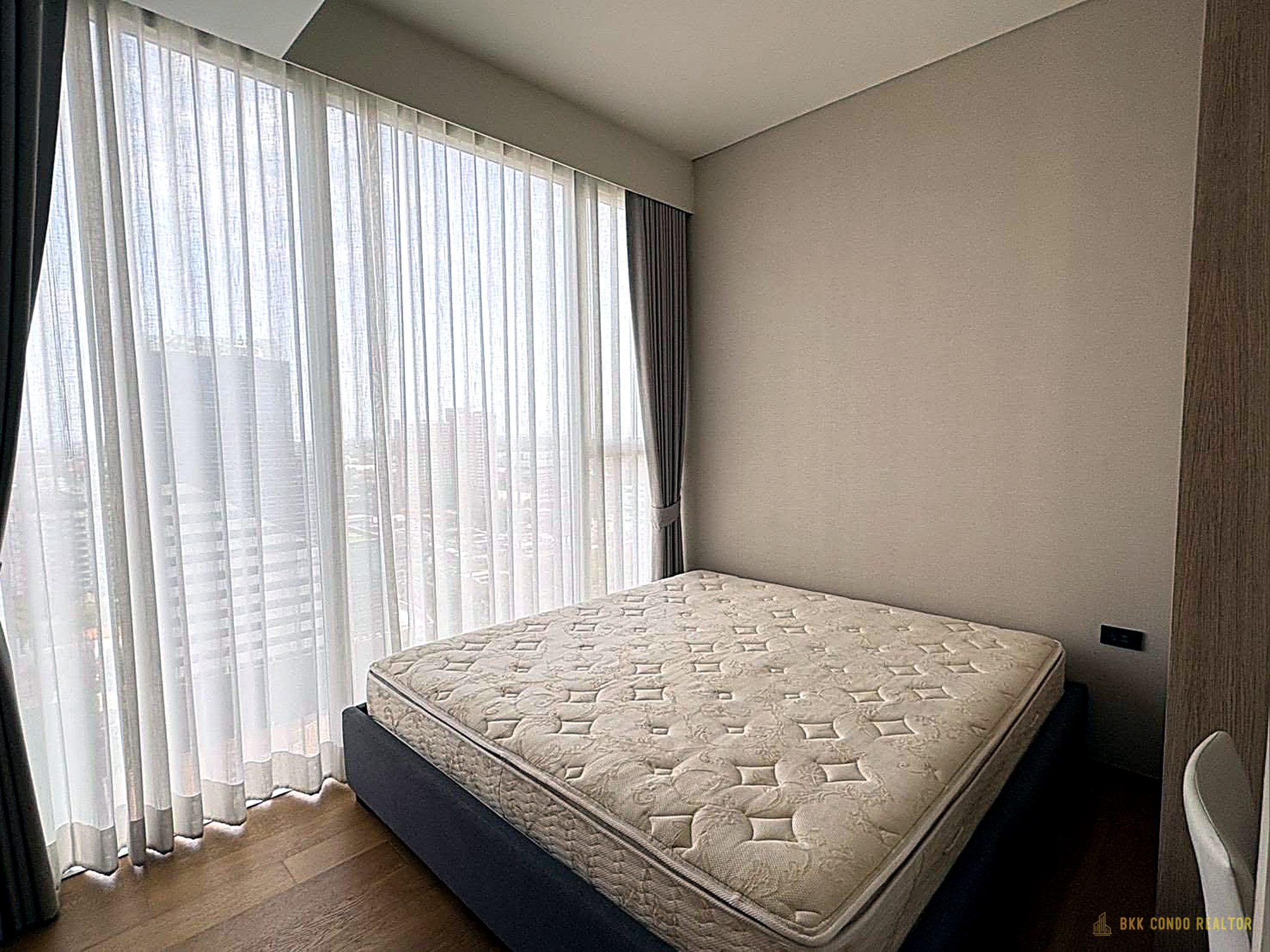 2-Bedroom Condo for Rent at Siamese Exclusive Sukhumvit 42 (51.55 sqm) — Ekkamai BTS