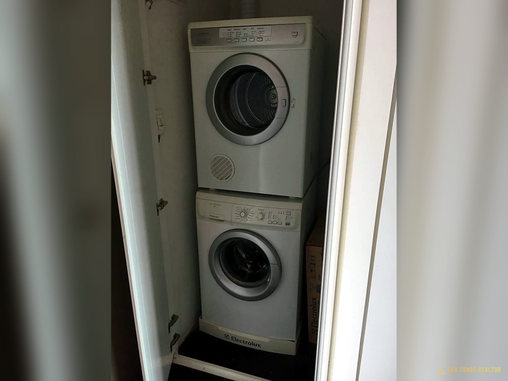 1-Bedroom Condo for Rent at Aequa Sukhumvit 49 (51.79 sqm) — Phrom Phong BTS