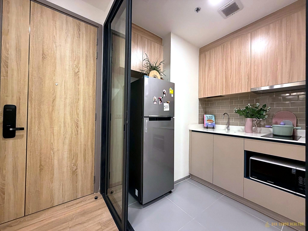 1-Bedroom Condo for Rent at XT Phayathai (40 sqm) — Phaya Thai BTS