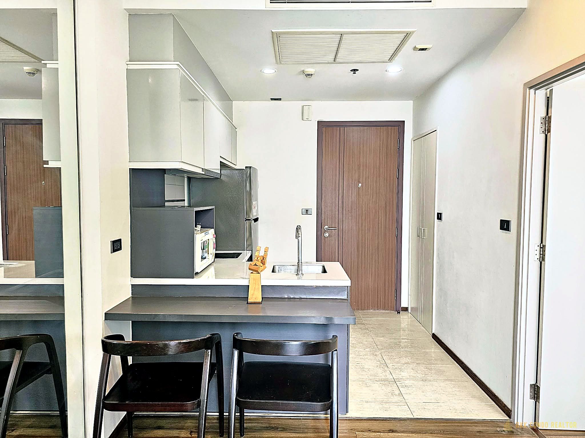 1-Bedroom Condo for Rent at Wyne Sukhumvit (31 sqm) — Phra Khanong BTS