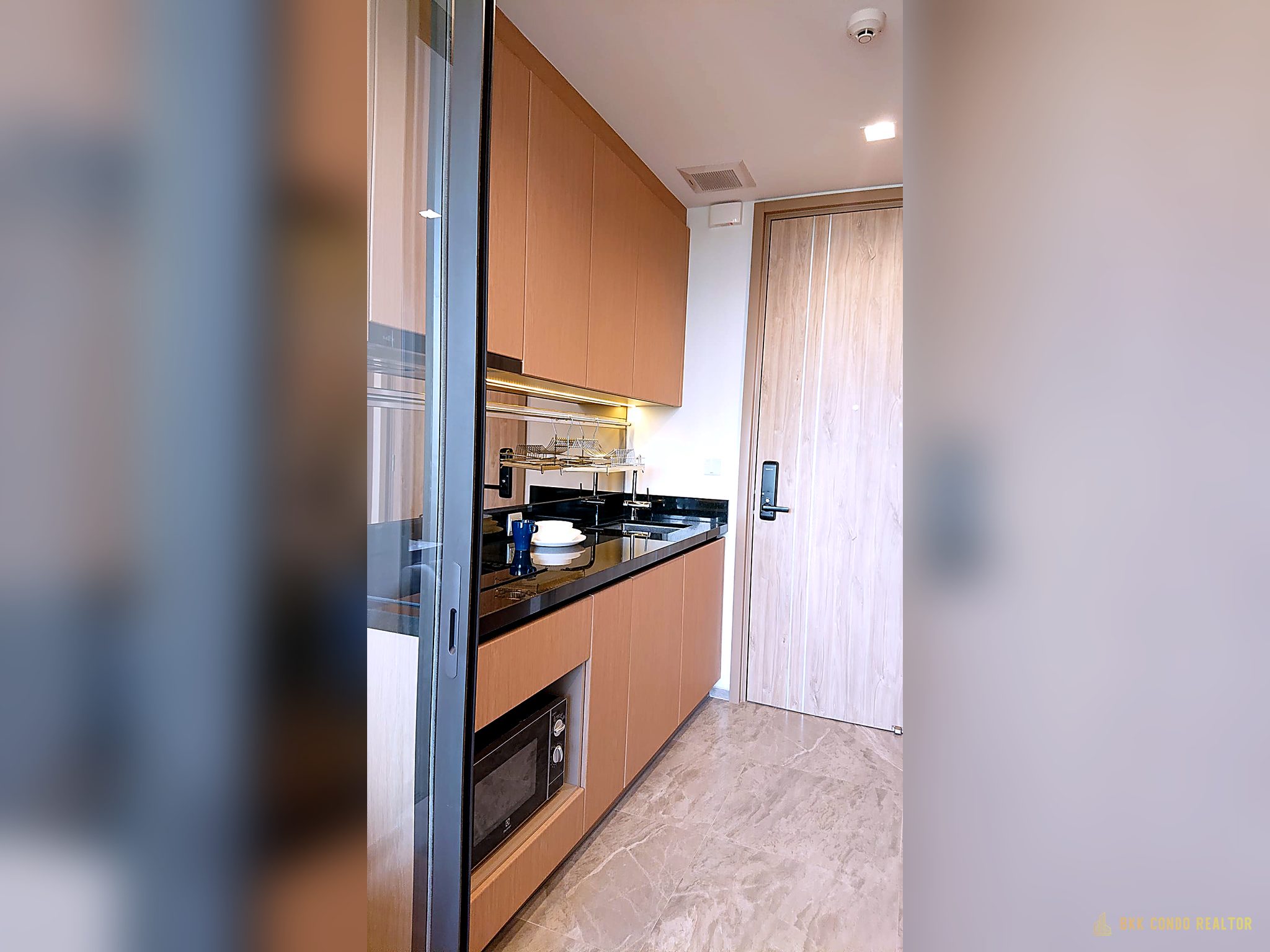 09-kitchen-57 1-Bedroom Condo for Rent at Kawa Haus (36.41 sqm) — On Nut BTS