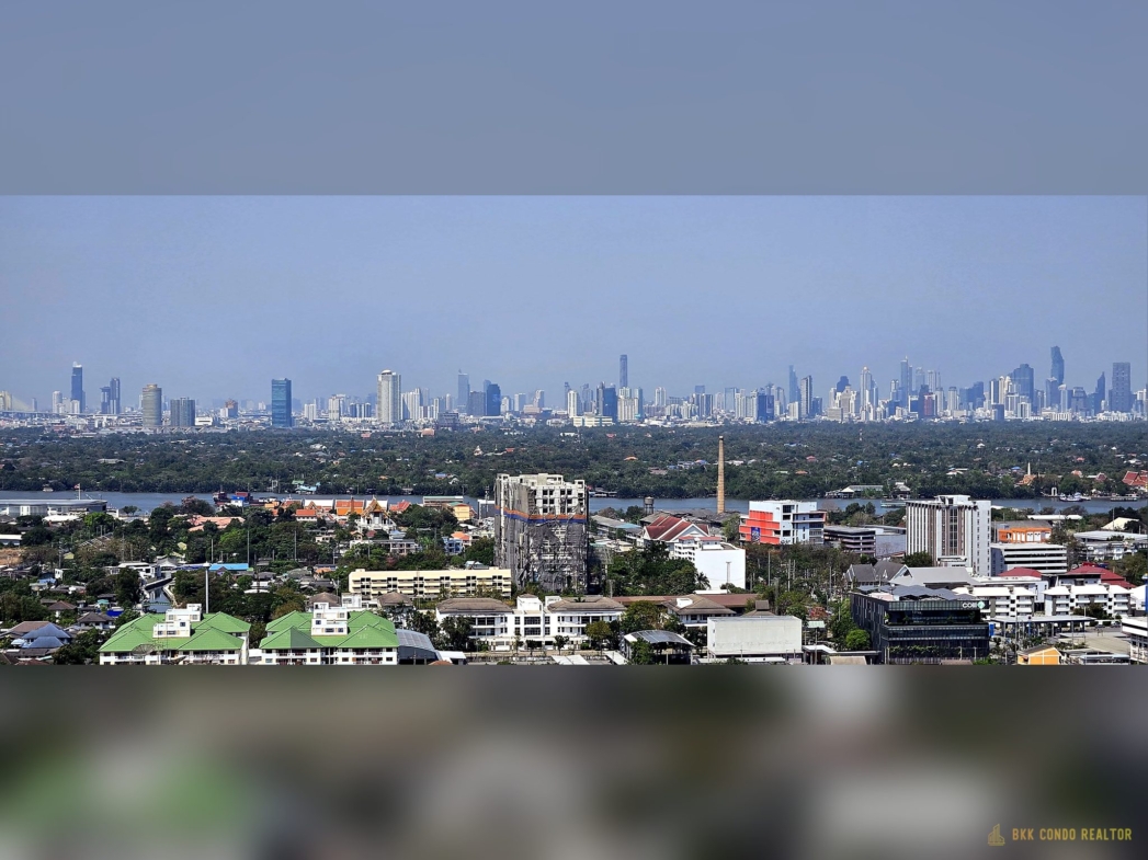 Studio Condo for Rent at Regent Home Bangna (28.21 sqm) — Bangna BTS