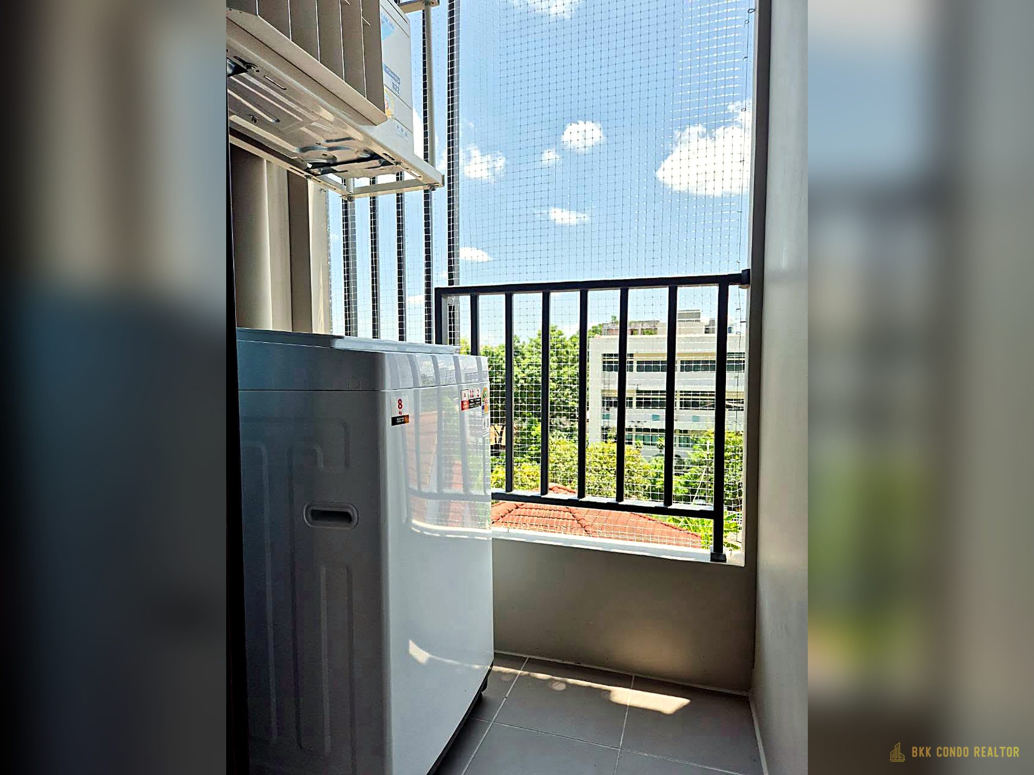 Studio Condo for Rent at Atmoz Palacio Ladprao Wanghin (25.99 sqm) — Phawana MRT