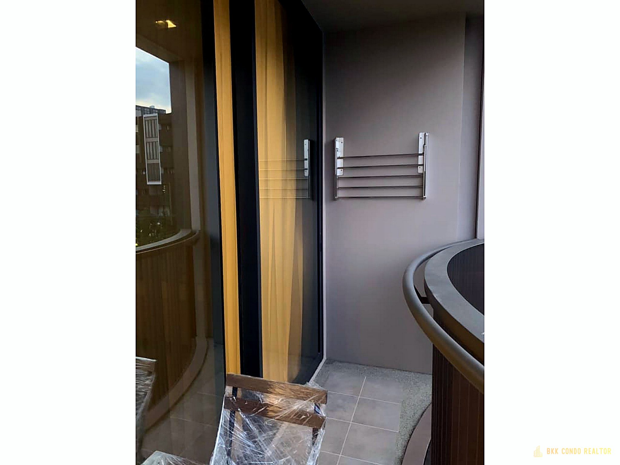 1-Bedroom Condo for Rent at Kawa Haus (30 sqm) — On Nut BTS