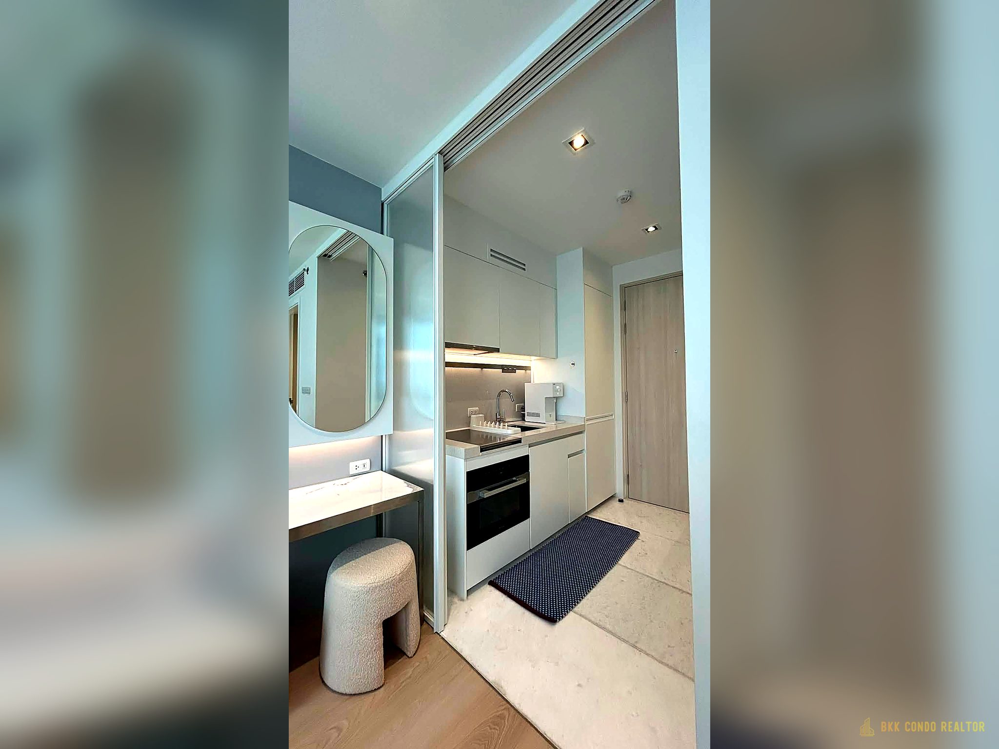 Studio Condo for Rent at Scope Promsri (28.5 sqm) — Phrom Phong BTS