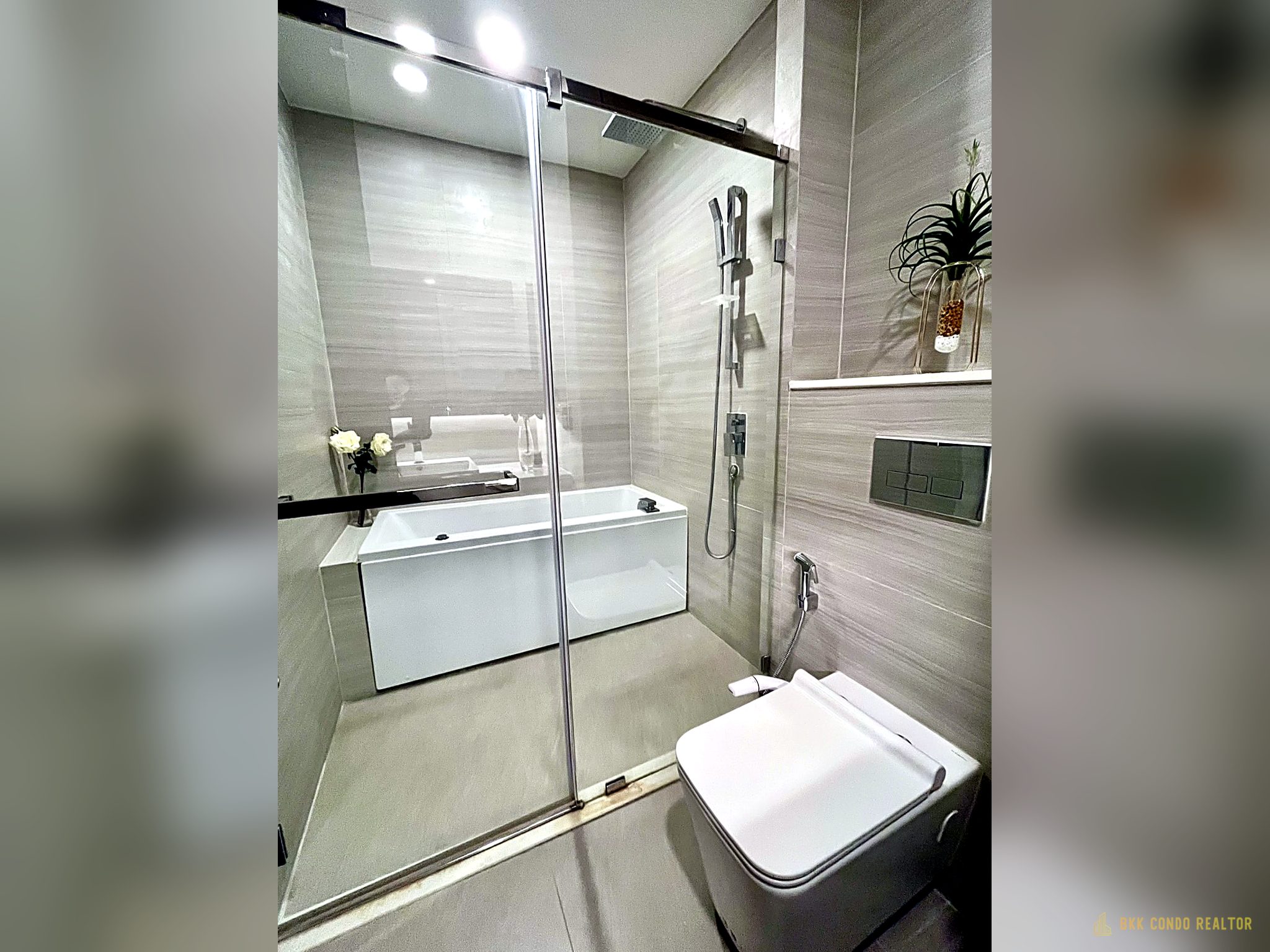 2-Bedroom Condo for Rent at Park Origin Thonglor (46 sqm) — Thonglor BTS