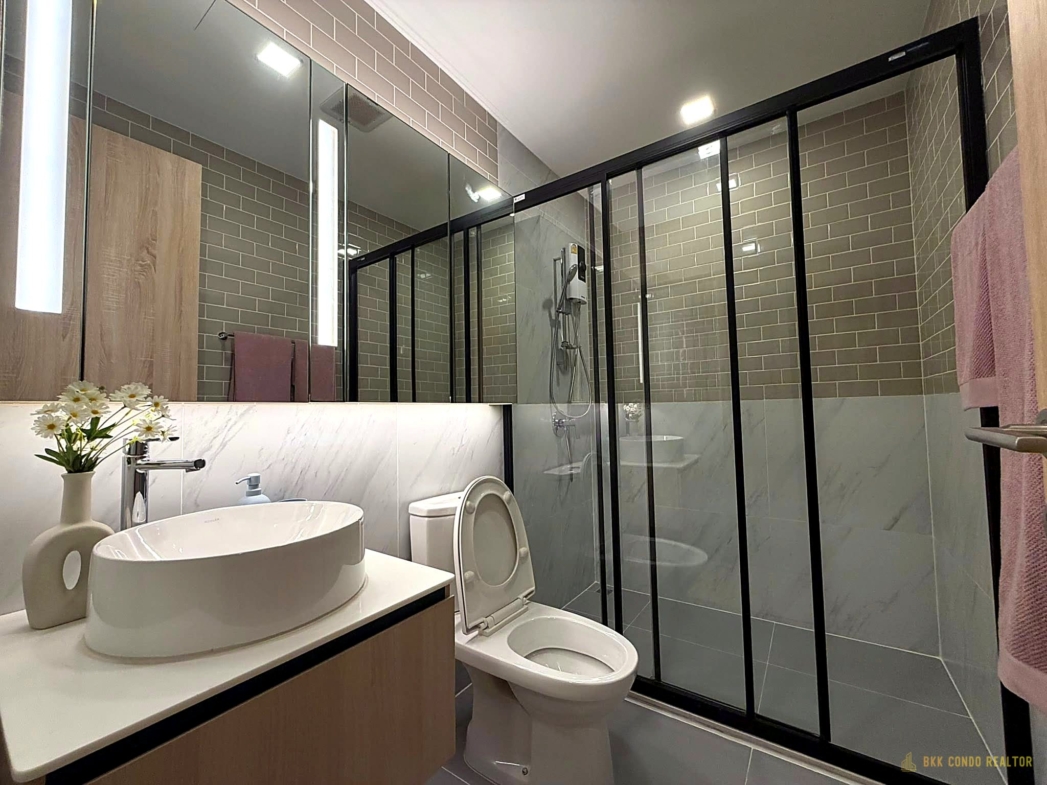 1-Bedroom Condo for Rent at XT Phayathai (40 sqm) — Phaya Thai BTS