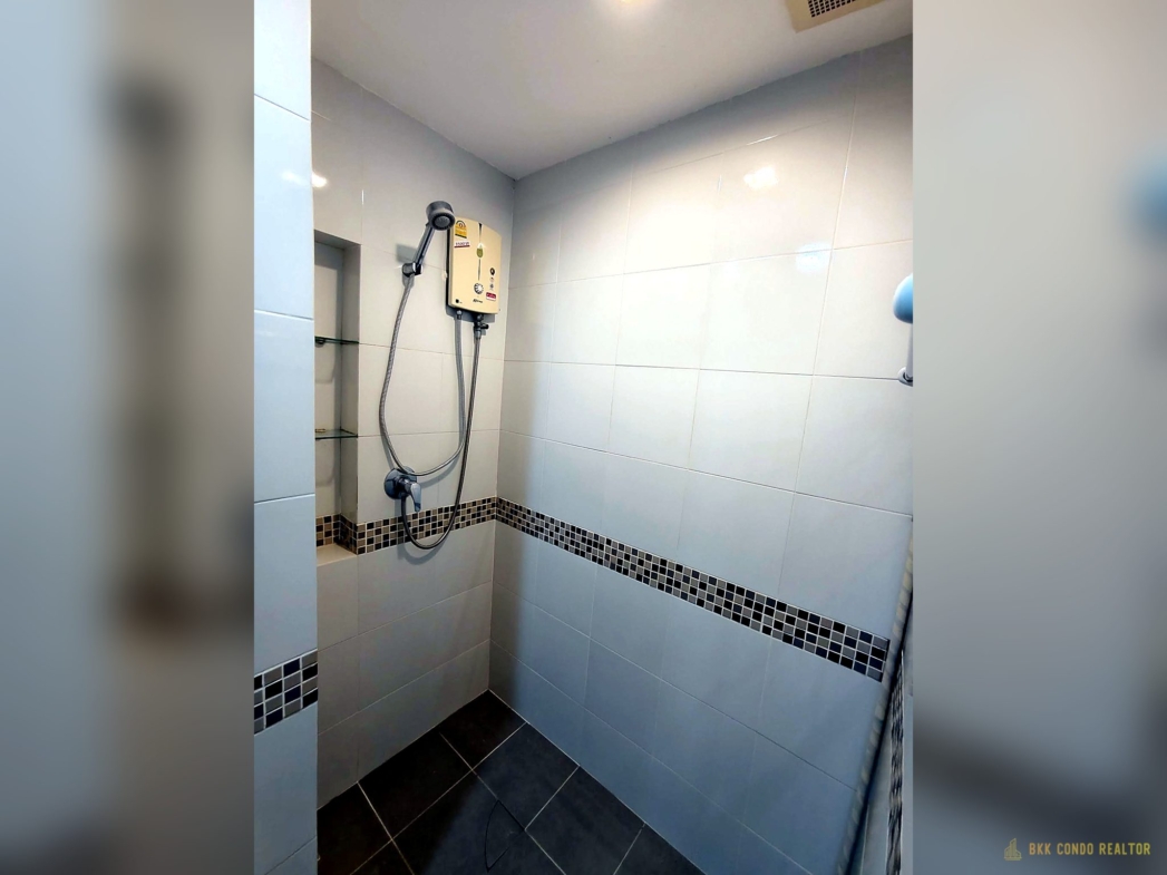1-Bedroom Condo for Rent at Casa Condo Sukhumvit 97 (35 sqm) — Bang Chak BTS