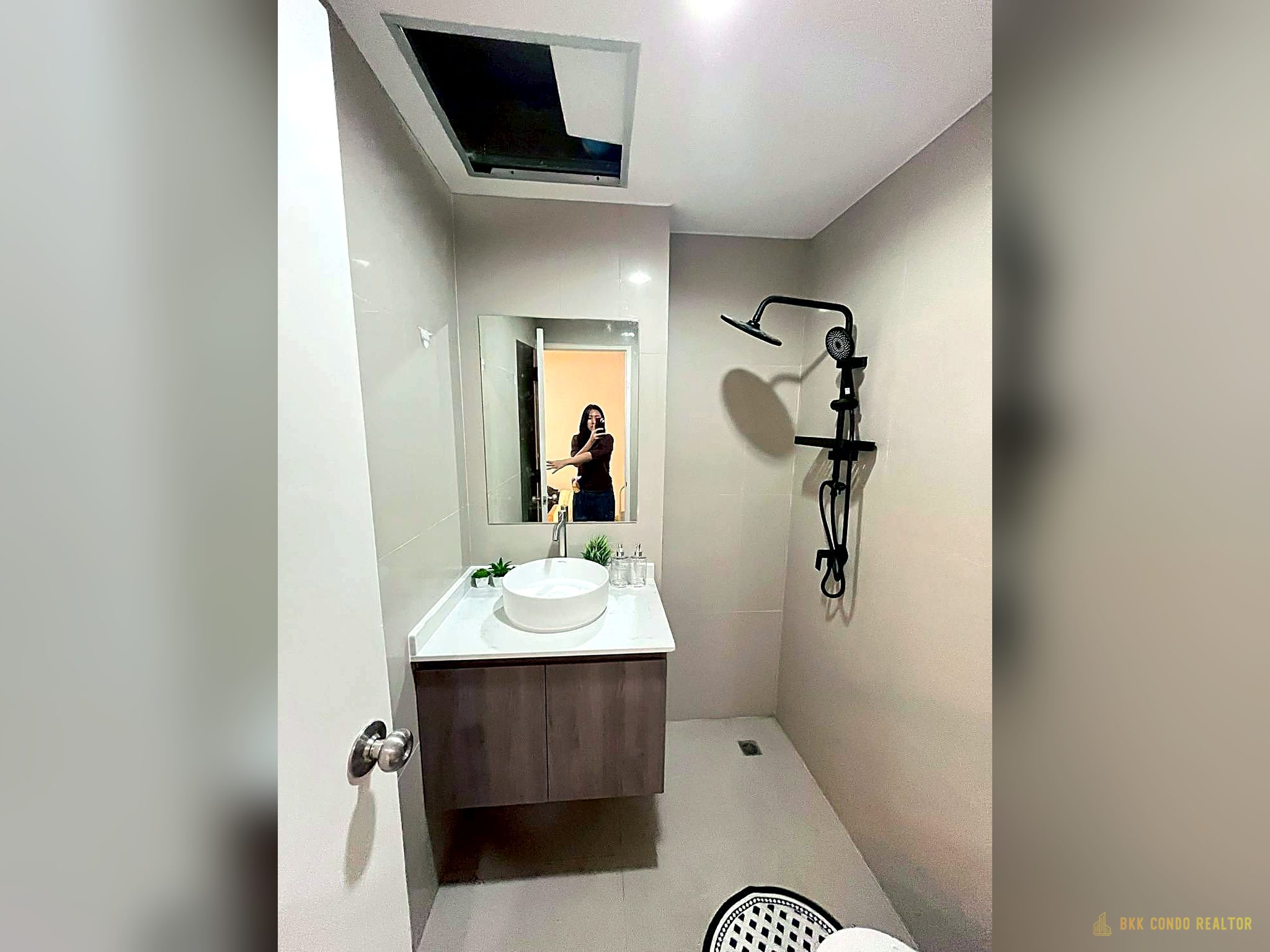 2-Bedroom Condo for Rent at S Condo Sukhumvit 50 (60 sqm) — On Nut BTS