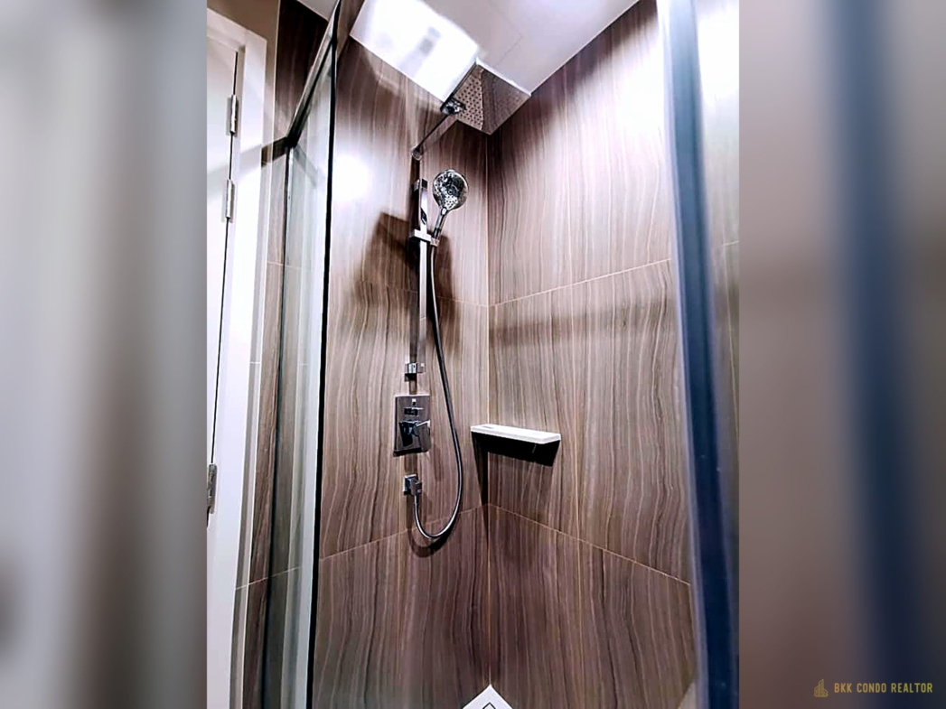 1-Bedroom Condo for Rent at THE LINE Phahol-Pradipat (34 sqm) — Saphan Khwai BTS