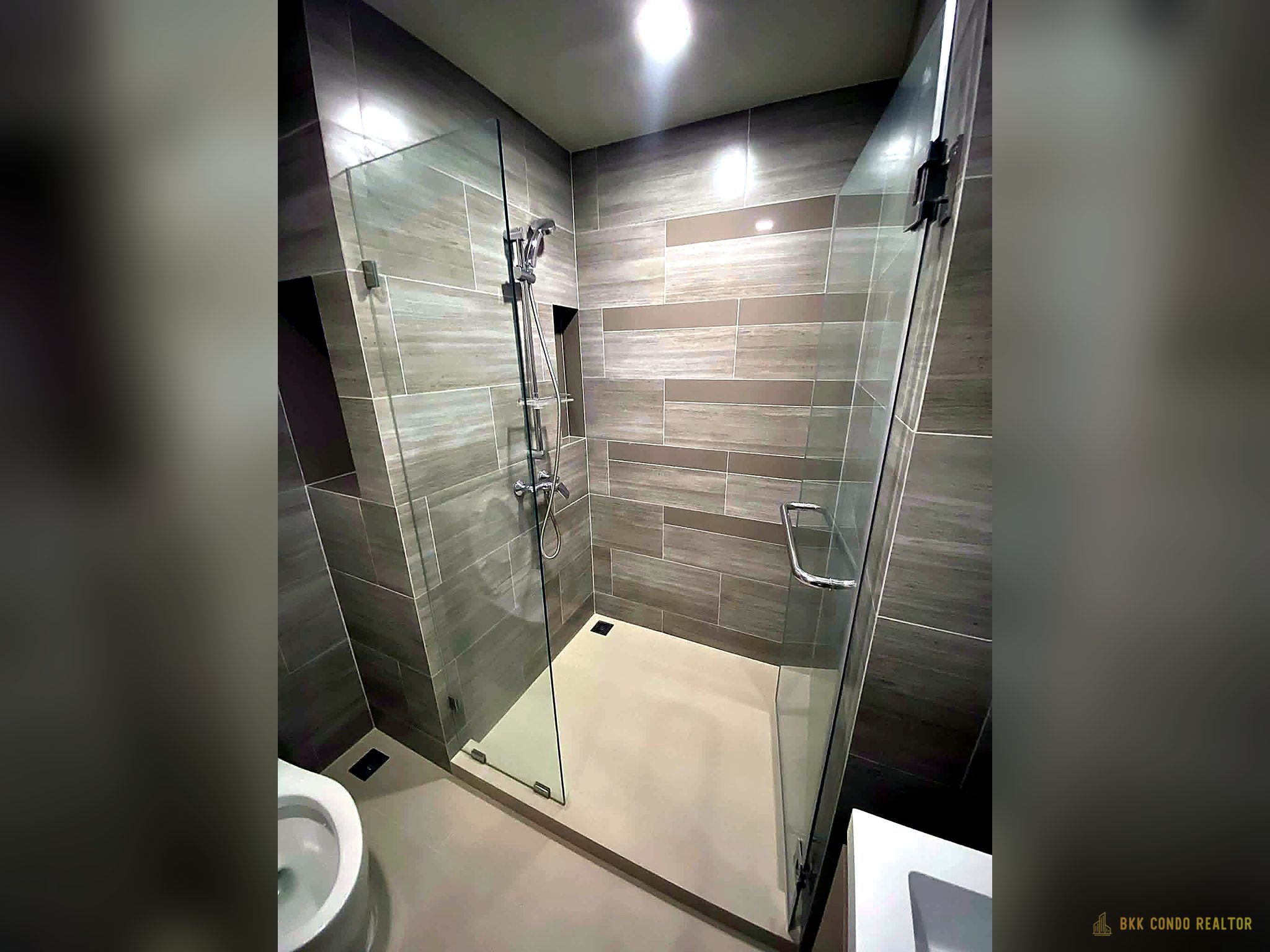 1-Bedroom Condo for Rent at MAESTRO 03 Ratchada – Rama 9 (30 sqm) — Rama 9 MRT