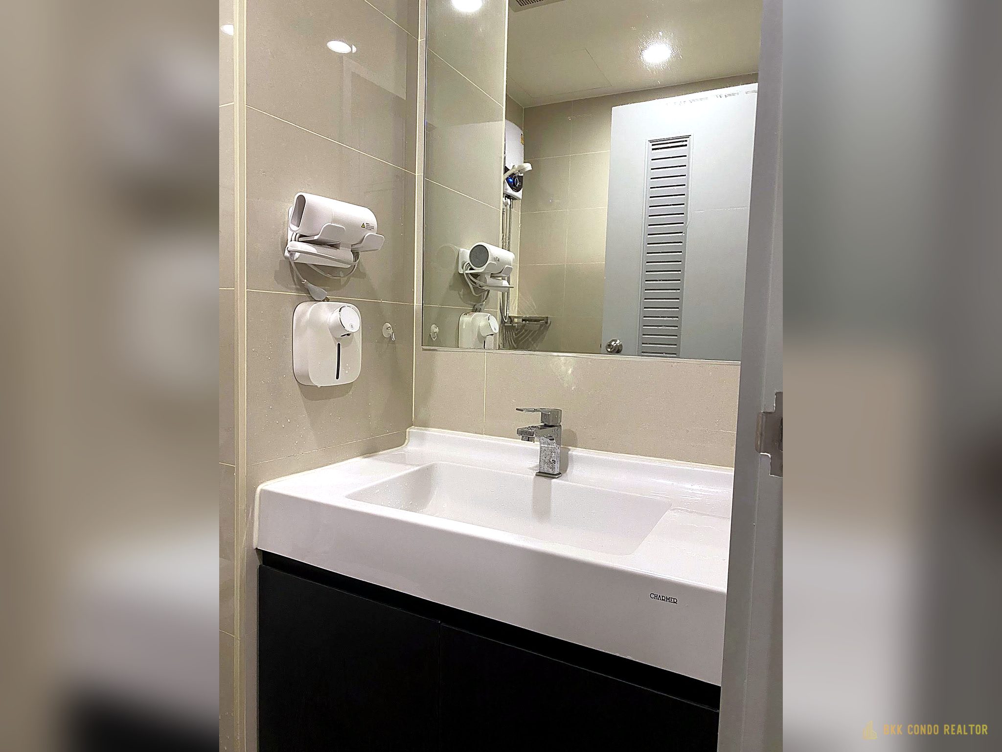 1-Bedroom Condo for Rent at A Space Mega Bangna (34 sqm) — Bangna