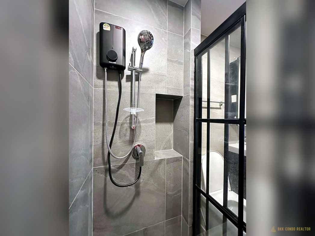 2-Bedroom Condo for Rent at Metris District Ladprao (43 sqm) — BTS Ha Yaek Lat Phrao