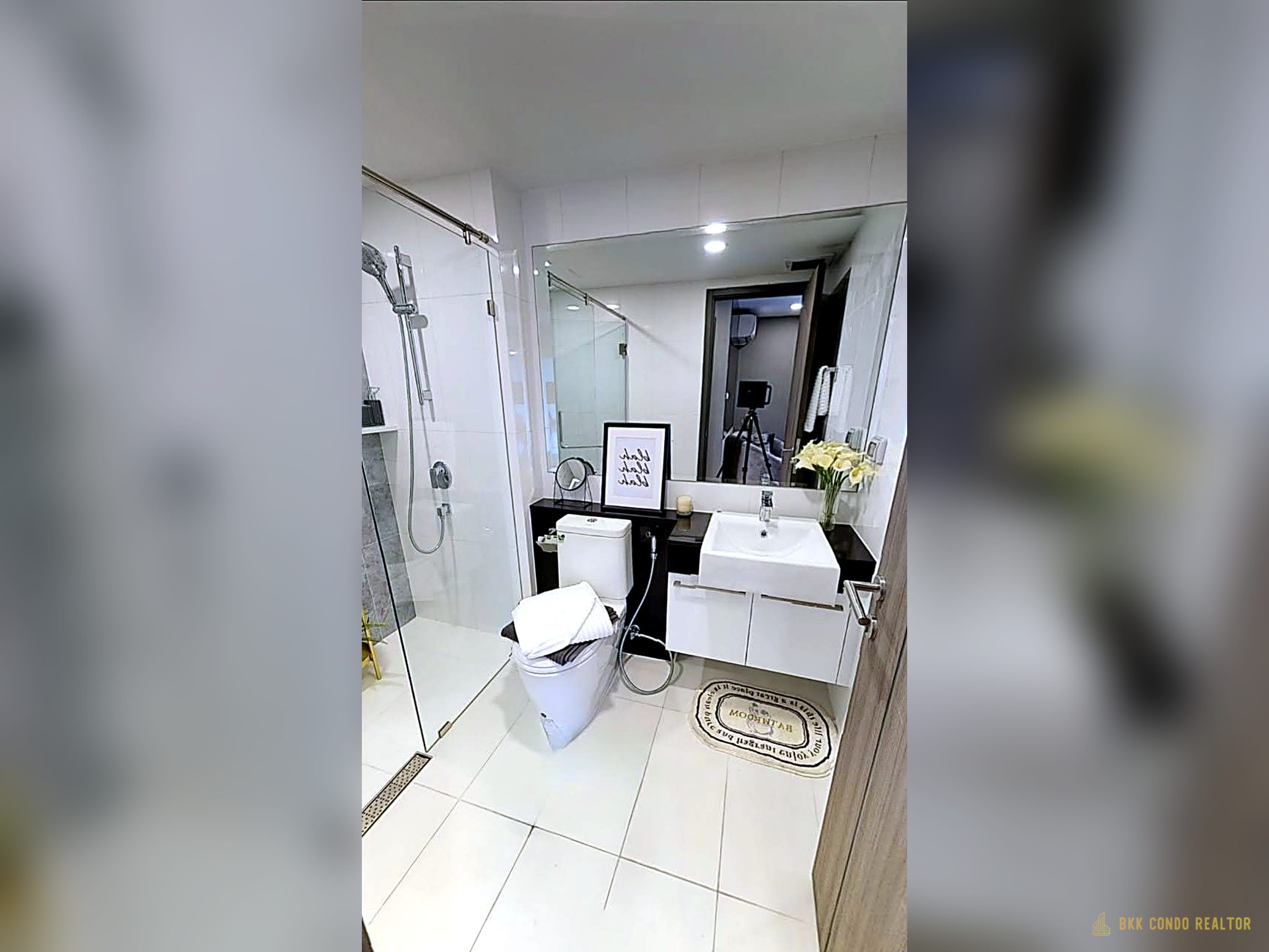10-bathroom 2-Bedroom Condo for Rent at Supalai Prime Rama 9 (48 sqm) — Rama 9 MRT