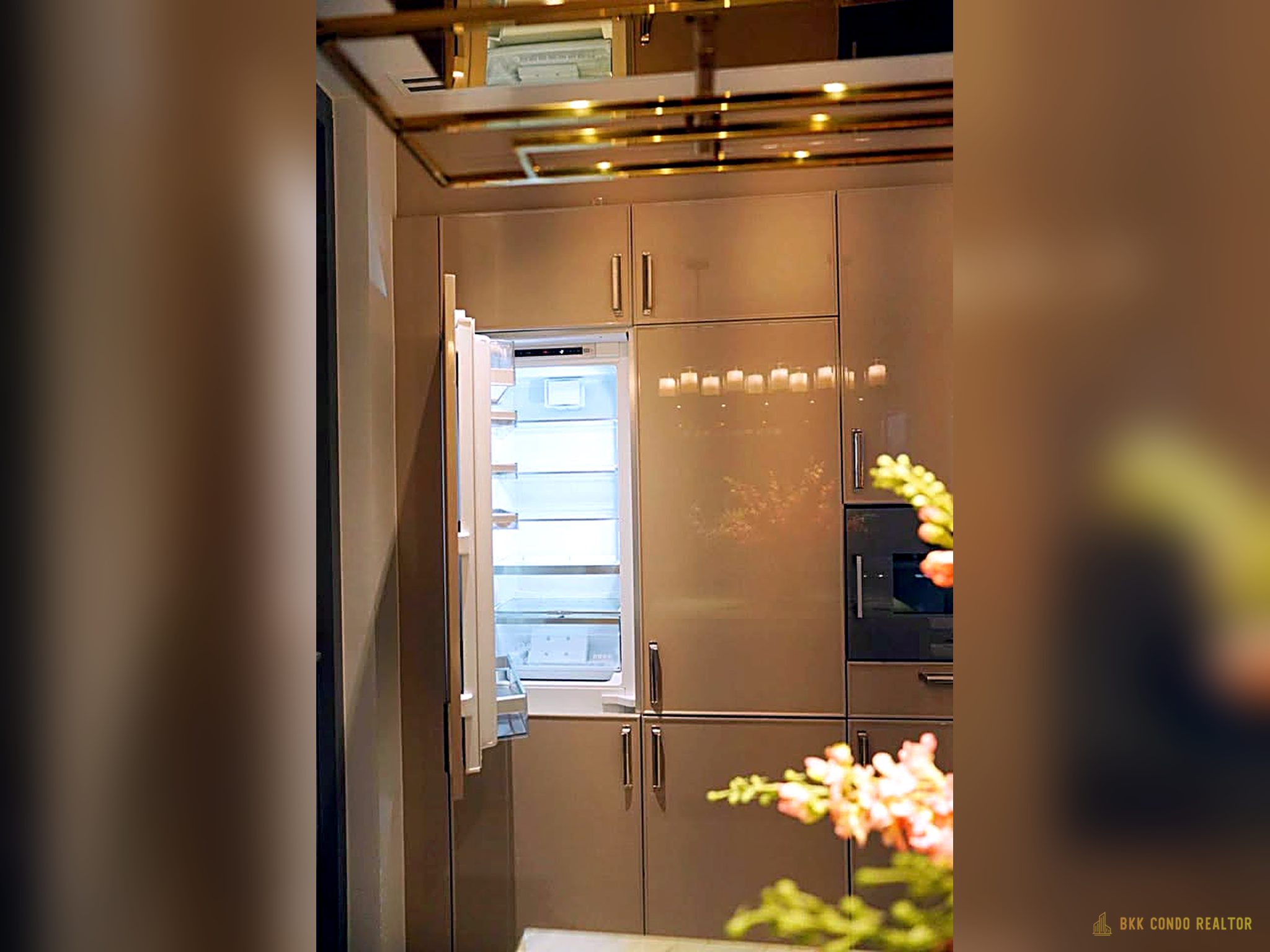 10-kitchen-32 2-Bedroom Condo for Rent at KRAAM Sukhumvit 26 (110 sqm) — Phrom Phong BTS