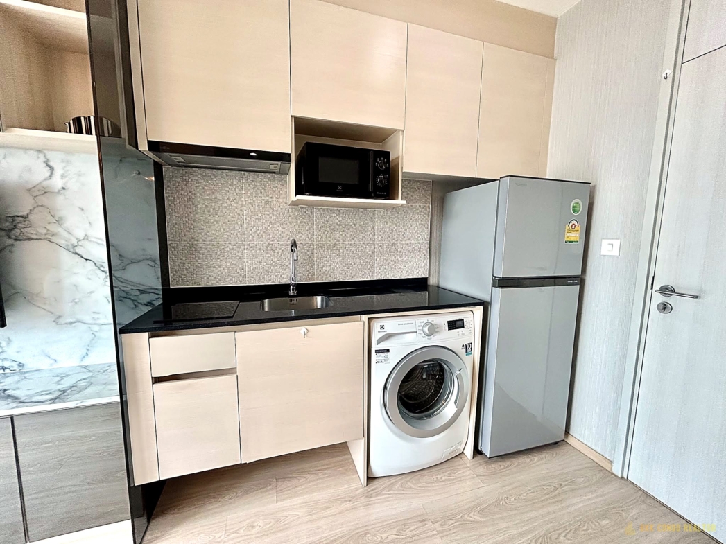 2-Bedroom Condo for Rent at Noble Revolve Ratchada 1 (54 sqm) — Huai Khwang MRT