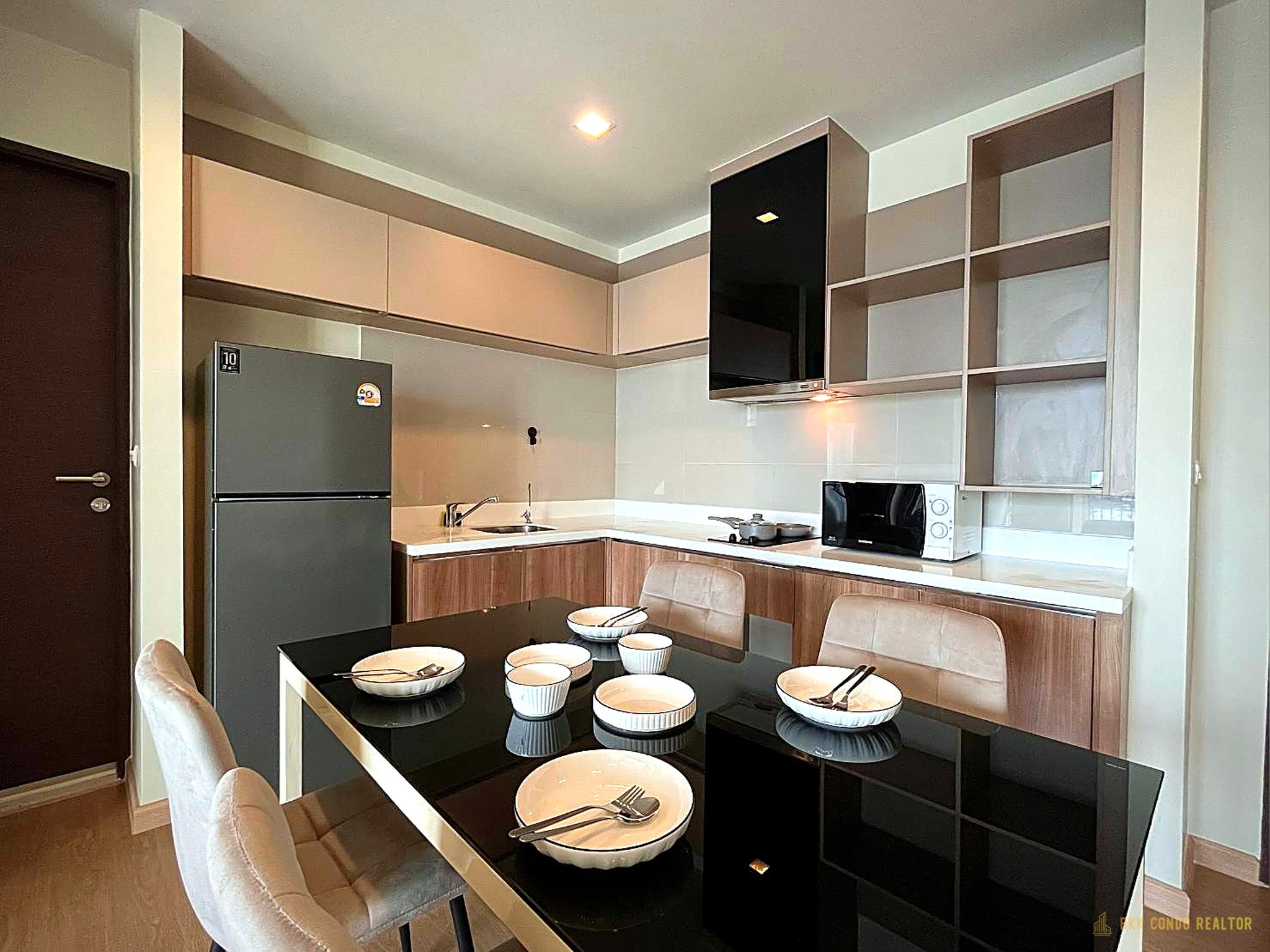 2-Bedroom Condo for Rent at Rhythm Sathorn 21 (65 sqm) — Saphan Taksin BTS