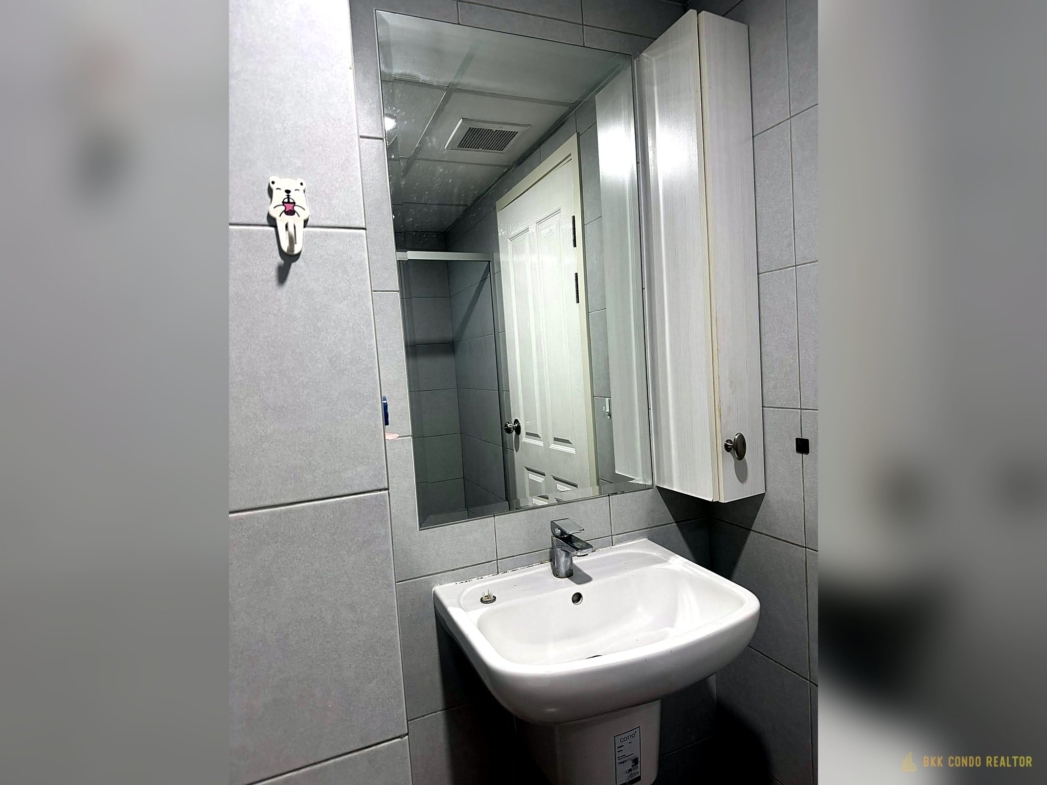 2-Bedroom Condo for Rent at Supalai City Resort Bearing (57.5 sqm) — Bearing BTS