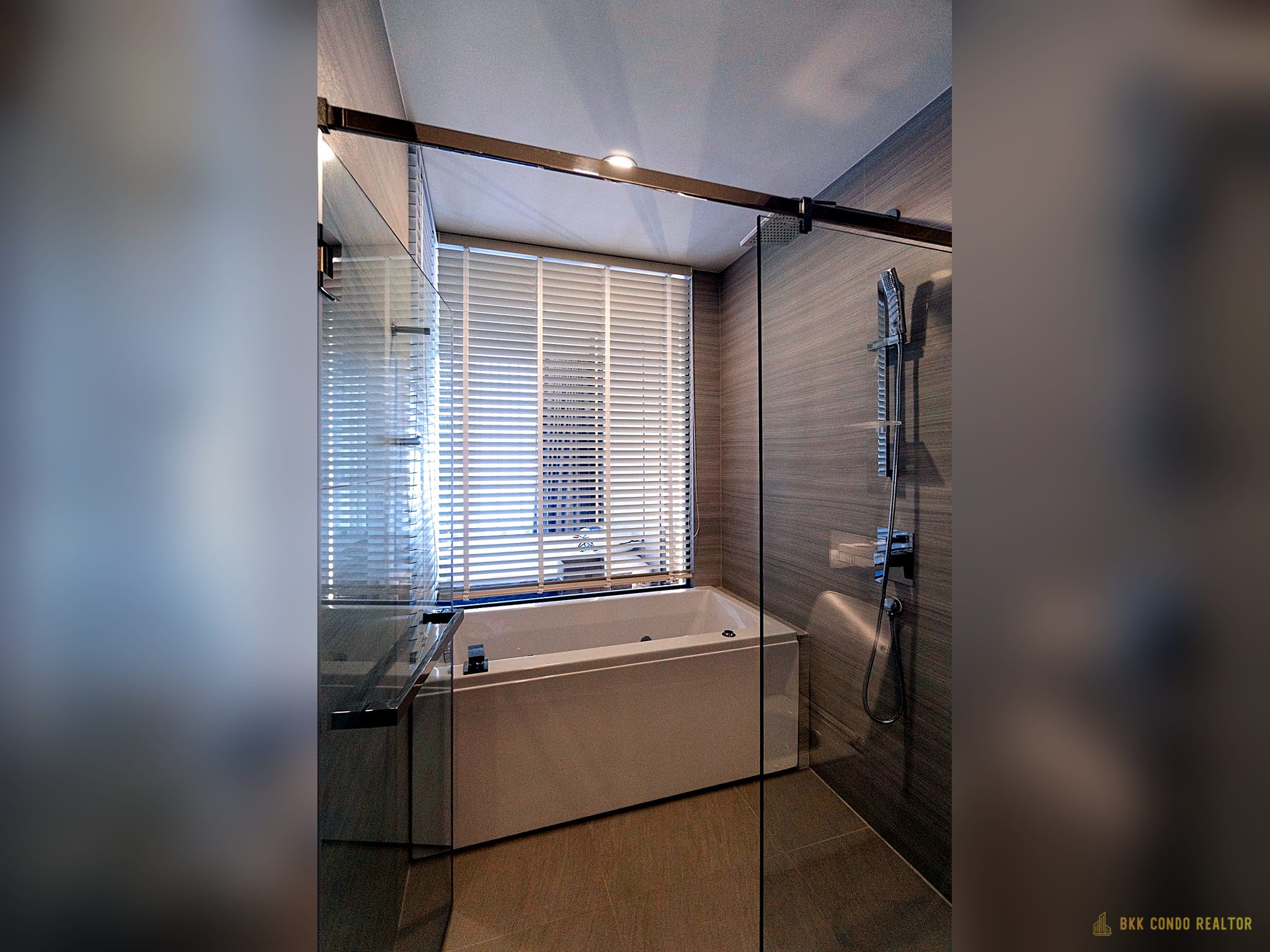 1-Bedroom Condo for Rent at Park Origin Thonglor (32.5 sqm) — Thonglor BTS
