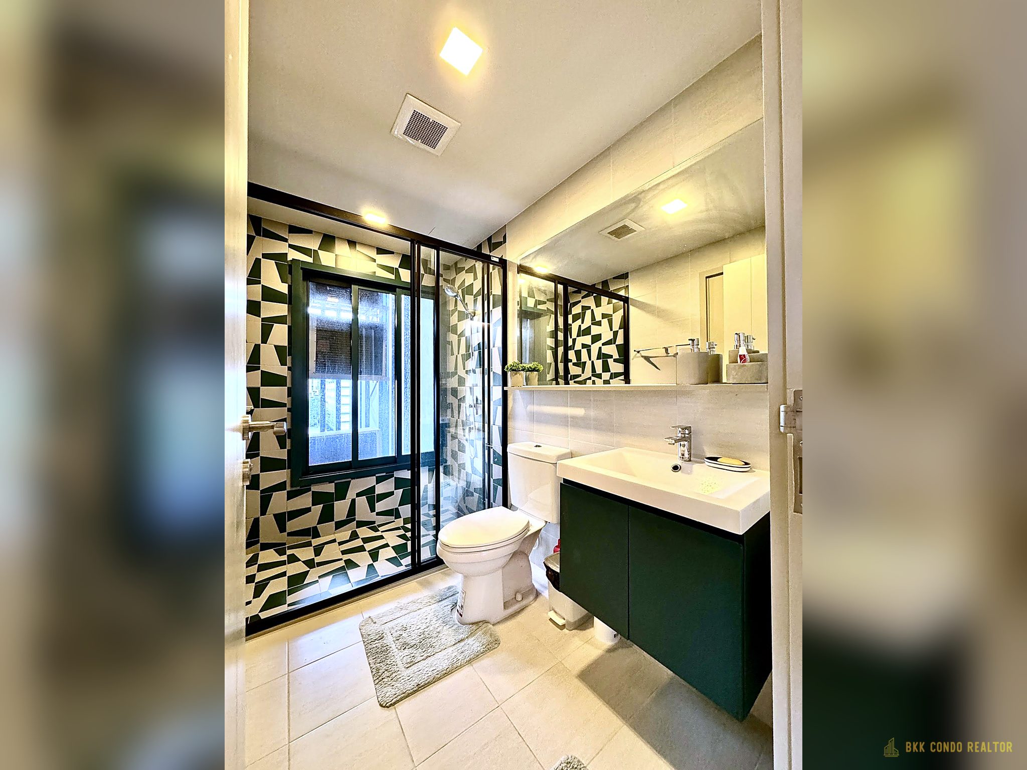 11-bathroom-20 2-Bedroom Condo for Rent at The Base Sukhumvit 50 (56 sqm) — On Nut BTS