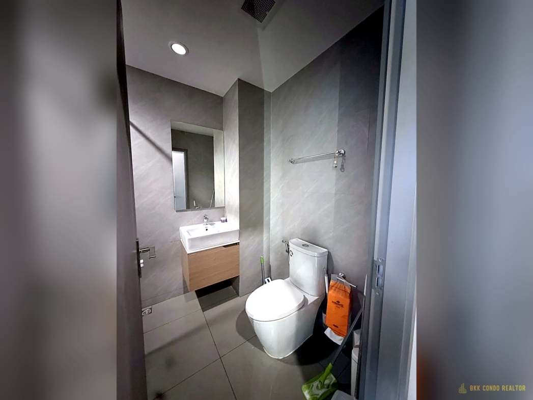 1-Bedroom Condo for Rent at IDEO Sukhumvit Rama 4 (30 sqm) — Phra Khanong BTS