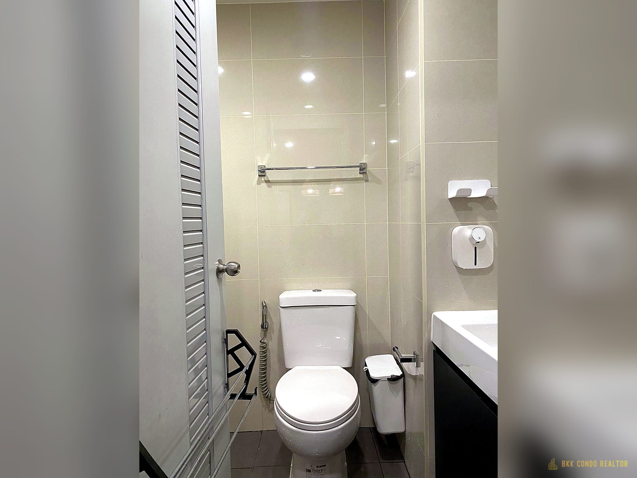 1-Bedroom Condo for Rent at A Space Mega Bangna (34 sqm) — Bangna