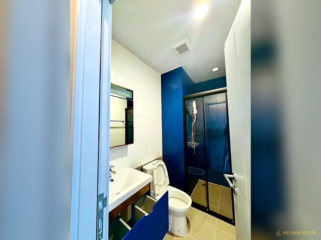 1-Bedroom Condo for Rent at XT Ekkamai (30 sqm) — Ekkamai BTS